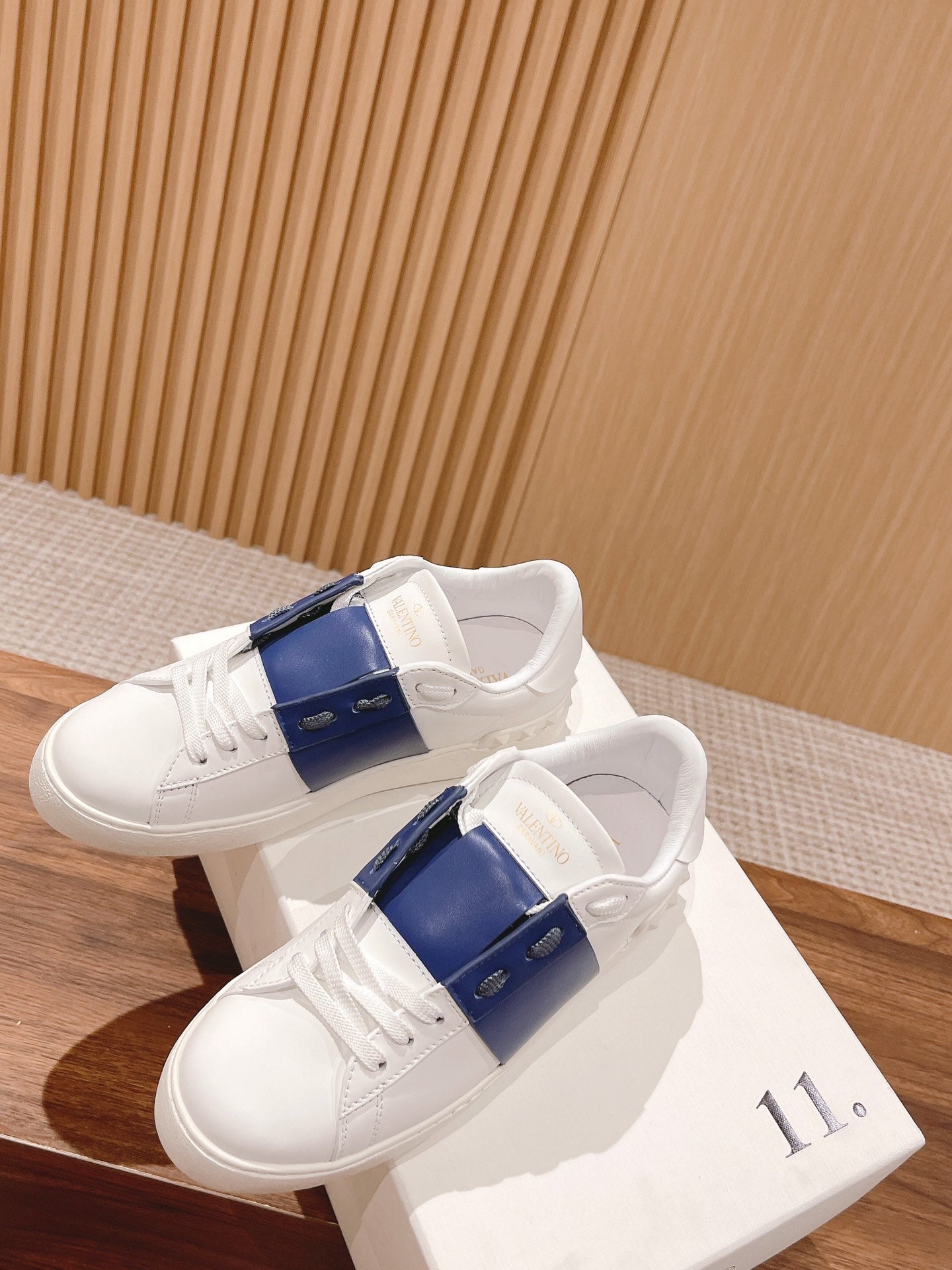 LuxluxHouse Best Quality Valentino Women Shoes