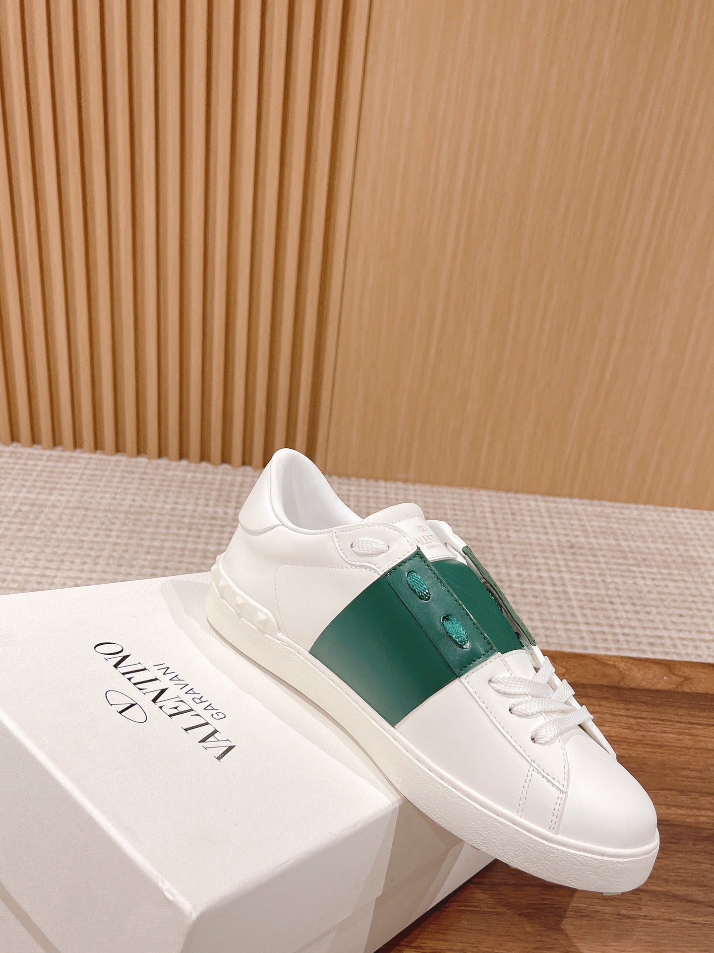 LuxluxHouse Best Quality Valentino Women Shoes