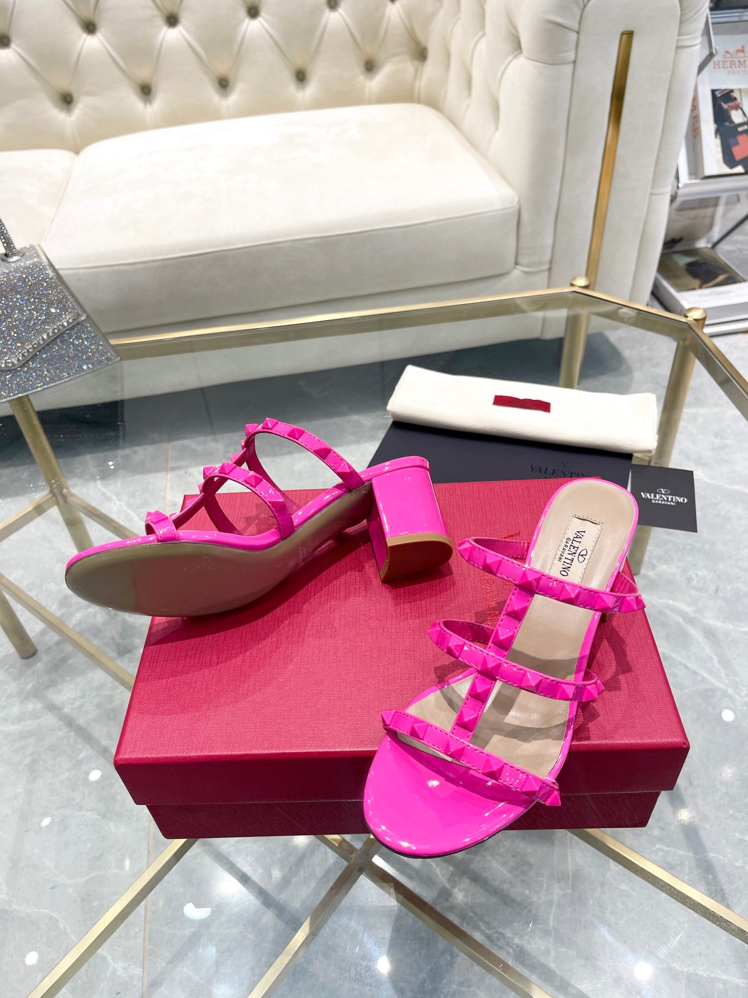 LuxluxHouse Best Quality Valentino Women Shoes