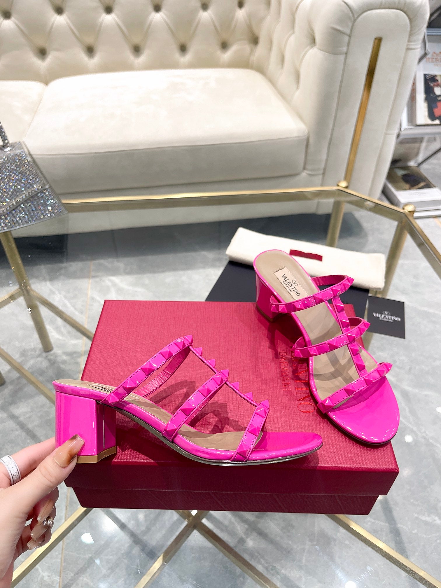 LuxluxHouse Best Quality Valentino Women Shoes