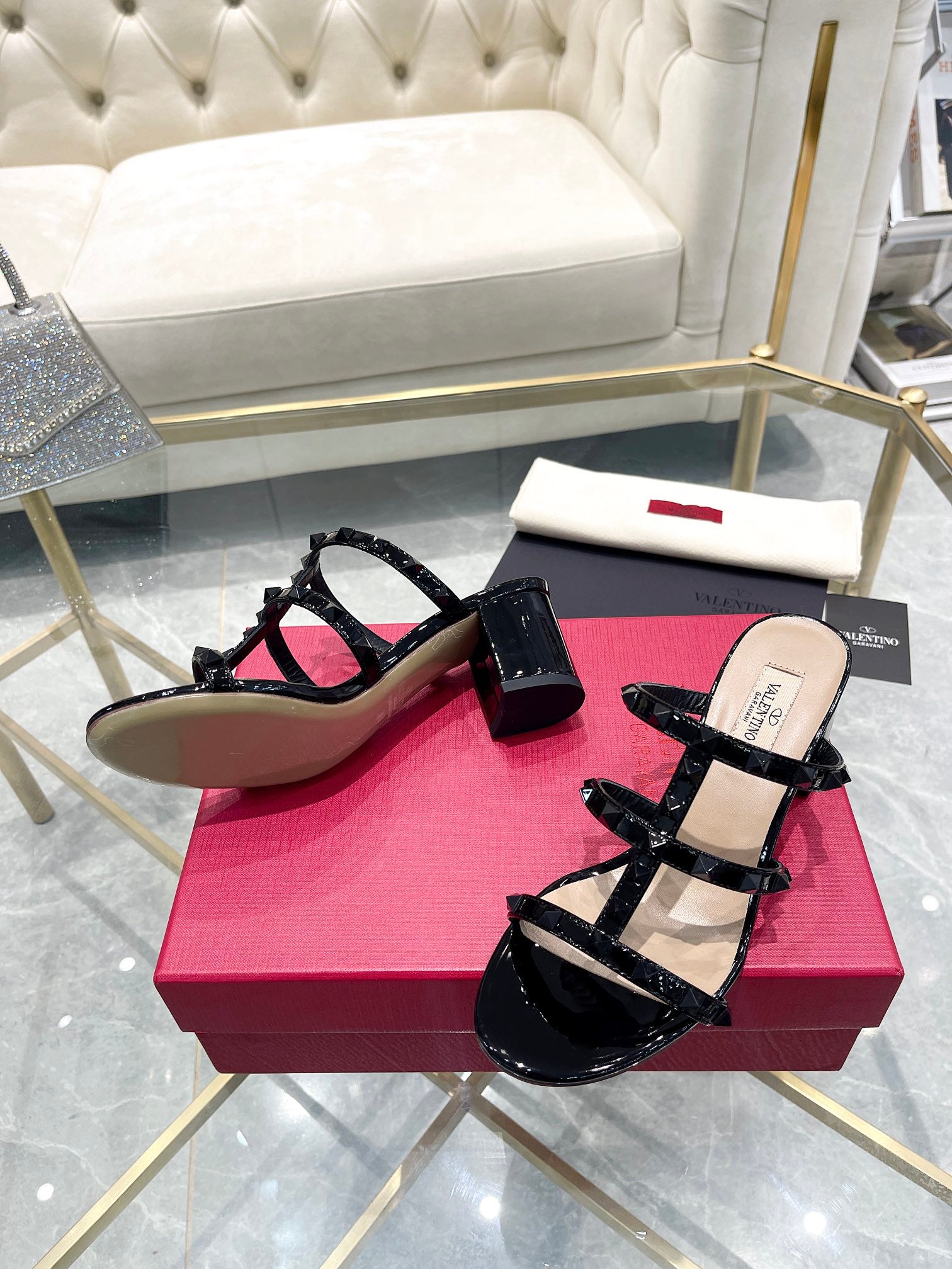 LuxluxHouse Best Quality Valentino Women Shoes