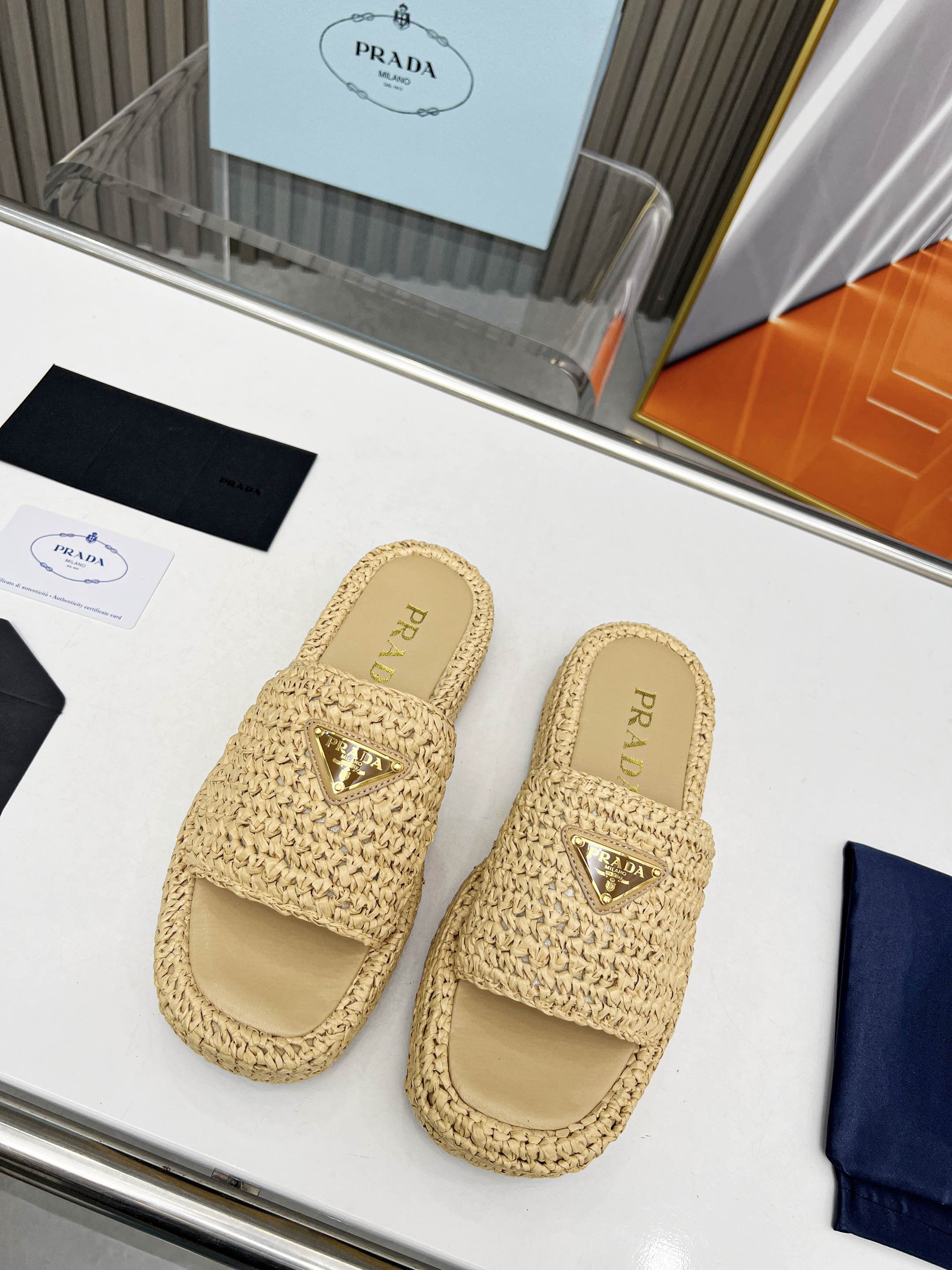 LuxluxHouse Best Quality Sandals Prada