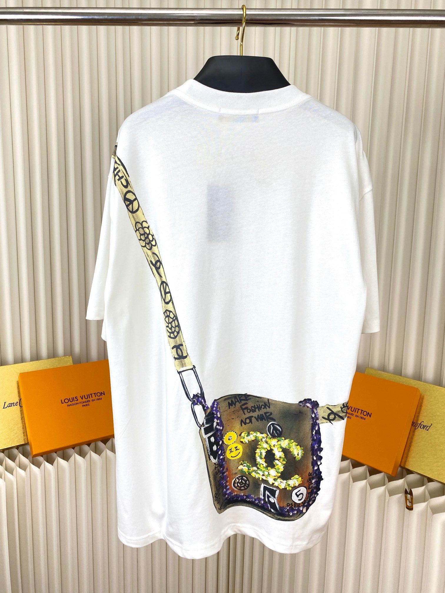 LuxluxHouse Best Quality Clothes T-shirt Chanel & Maison Margiela
