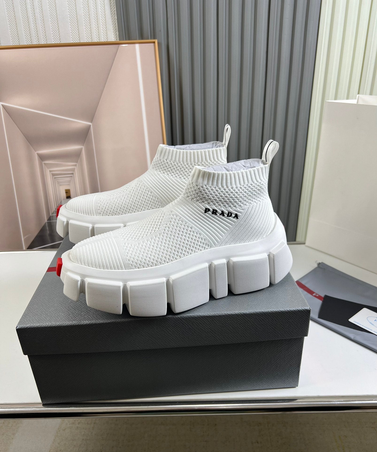LuxluxHouse Best Quality Shoes Prada