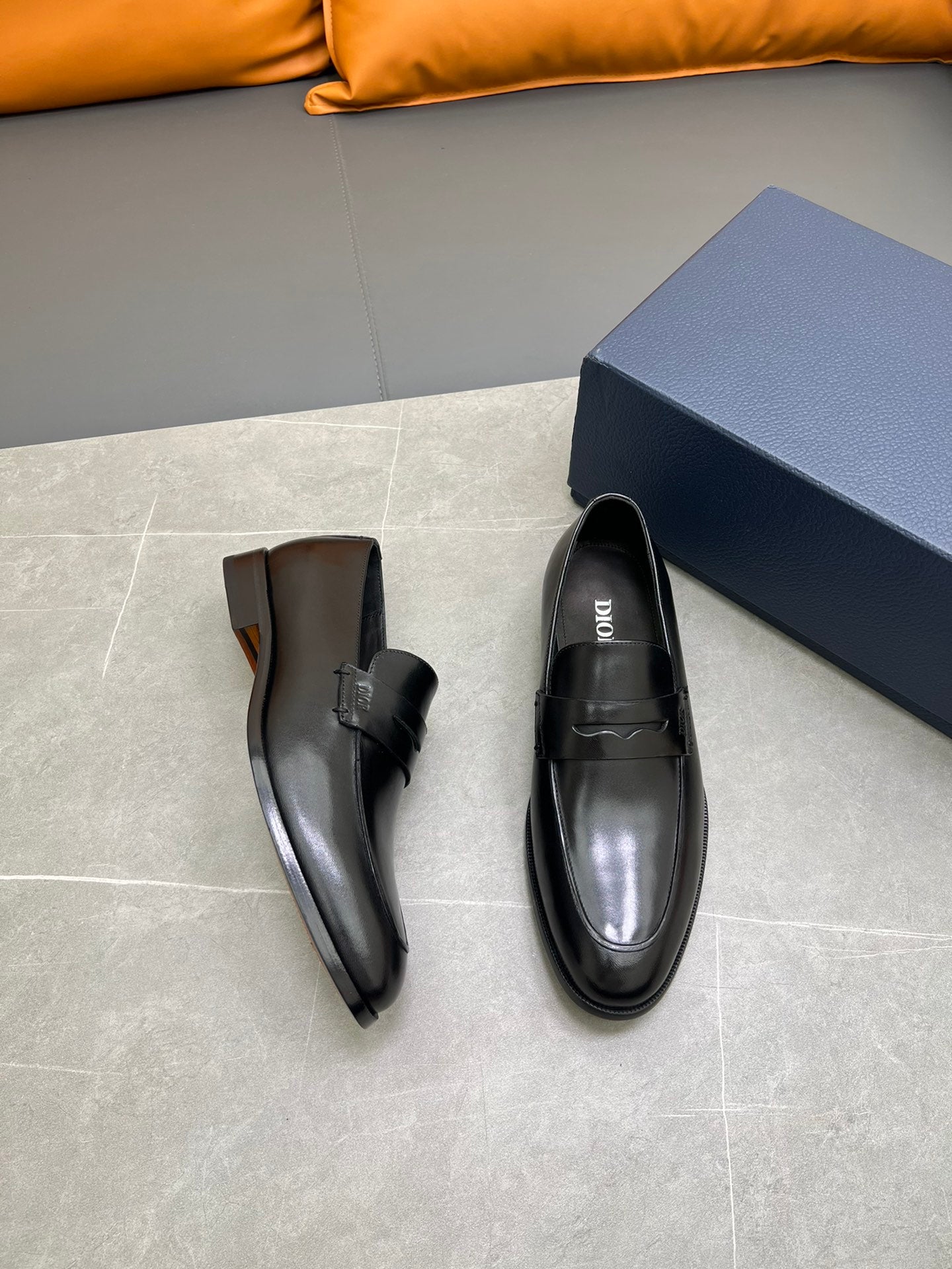 LuxluxHouse Best Quality Shoes Dior