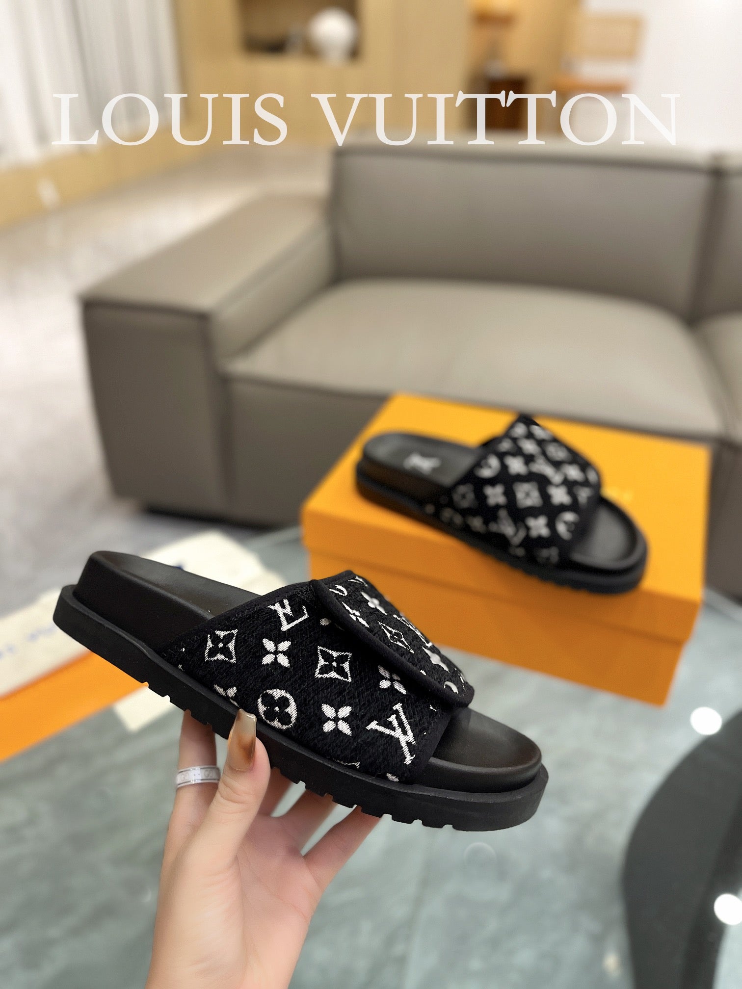 LuxluxHouse Best Quality Sandals Louis Vuitton