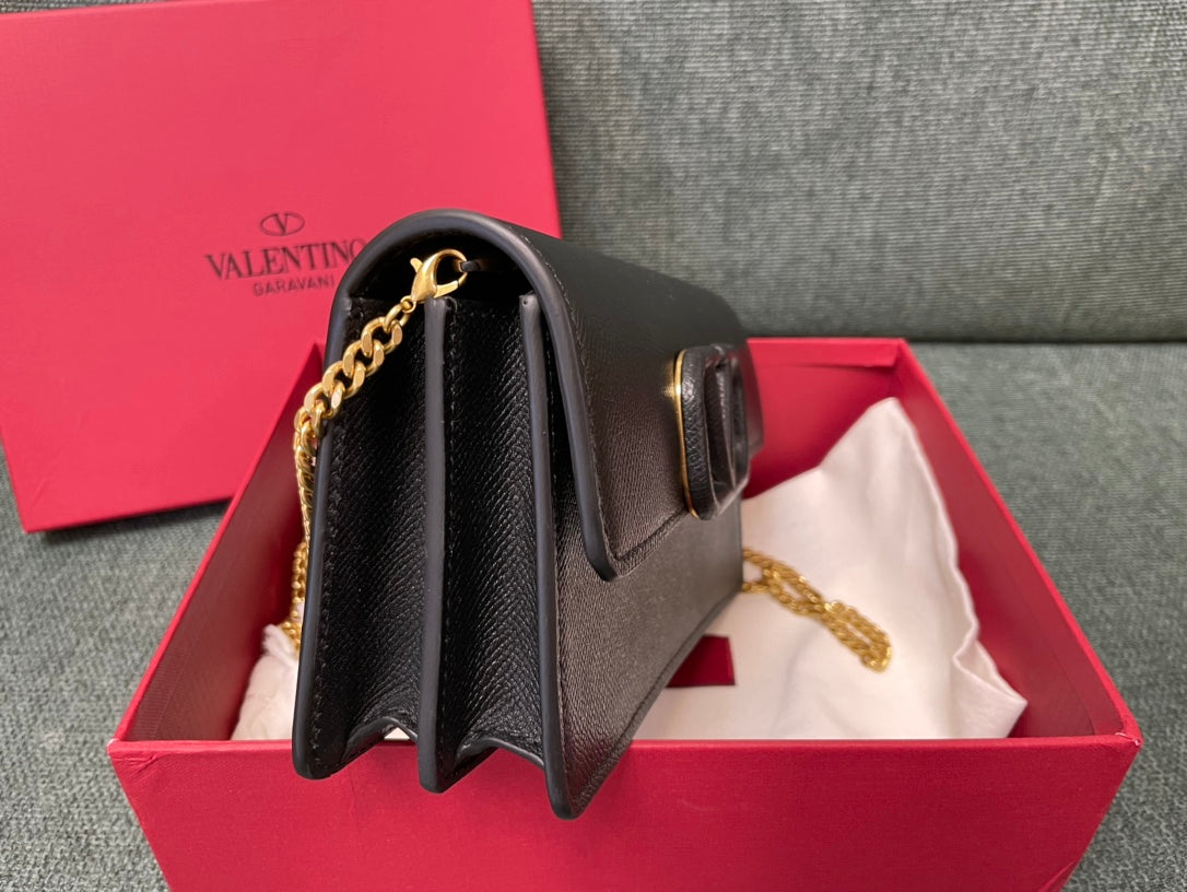 LuxluxHouse Best Quality Bags Valentino Women