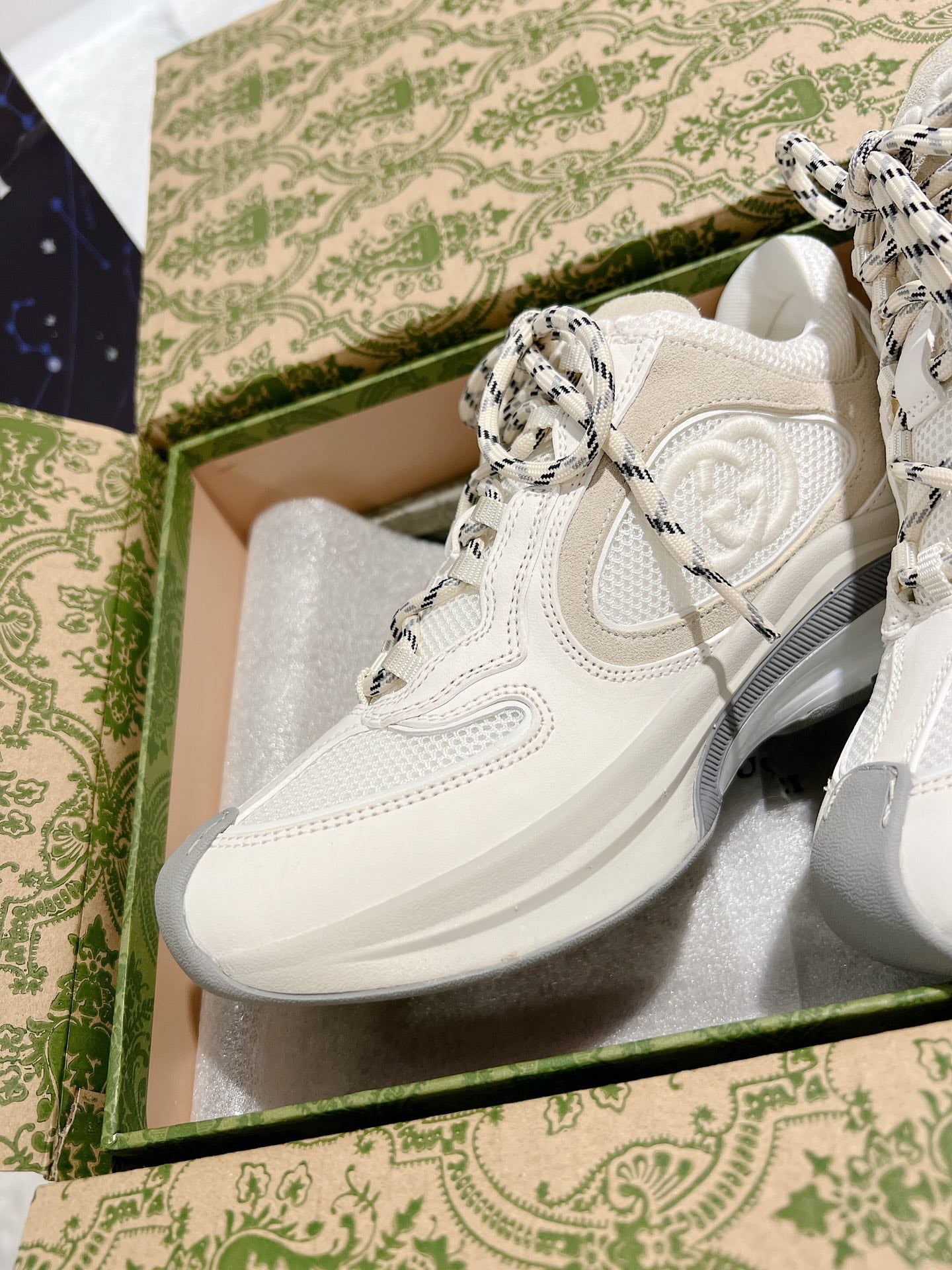 LuxluxHouse Best Quality Gucci Women Shoes