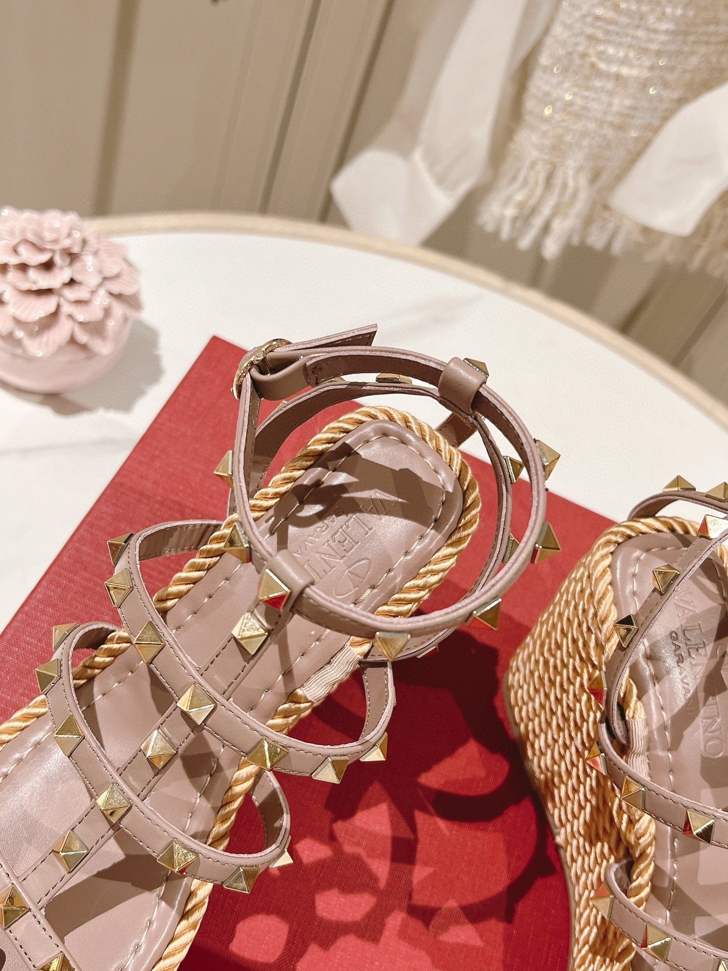 LuxluxHouse Best Quality Valentino Women Shoes
