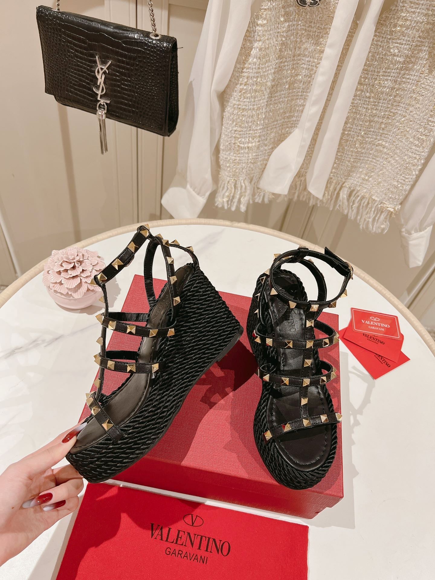 LuxluxHouse Best Quality Valentino Women Shoes