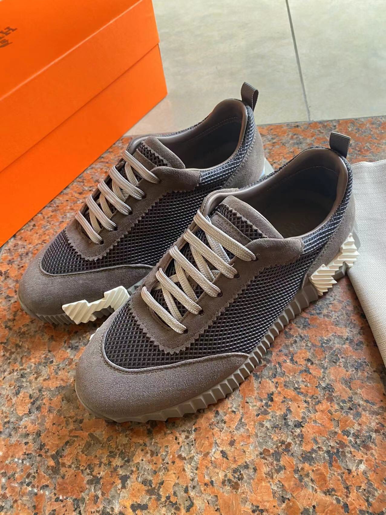 LuxluxHouse Best Quality Shoes Hermes