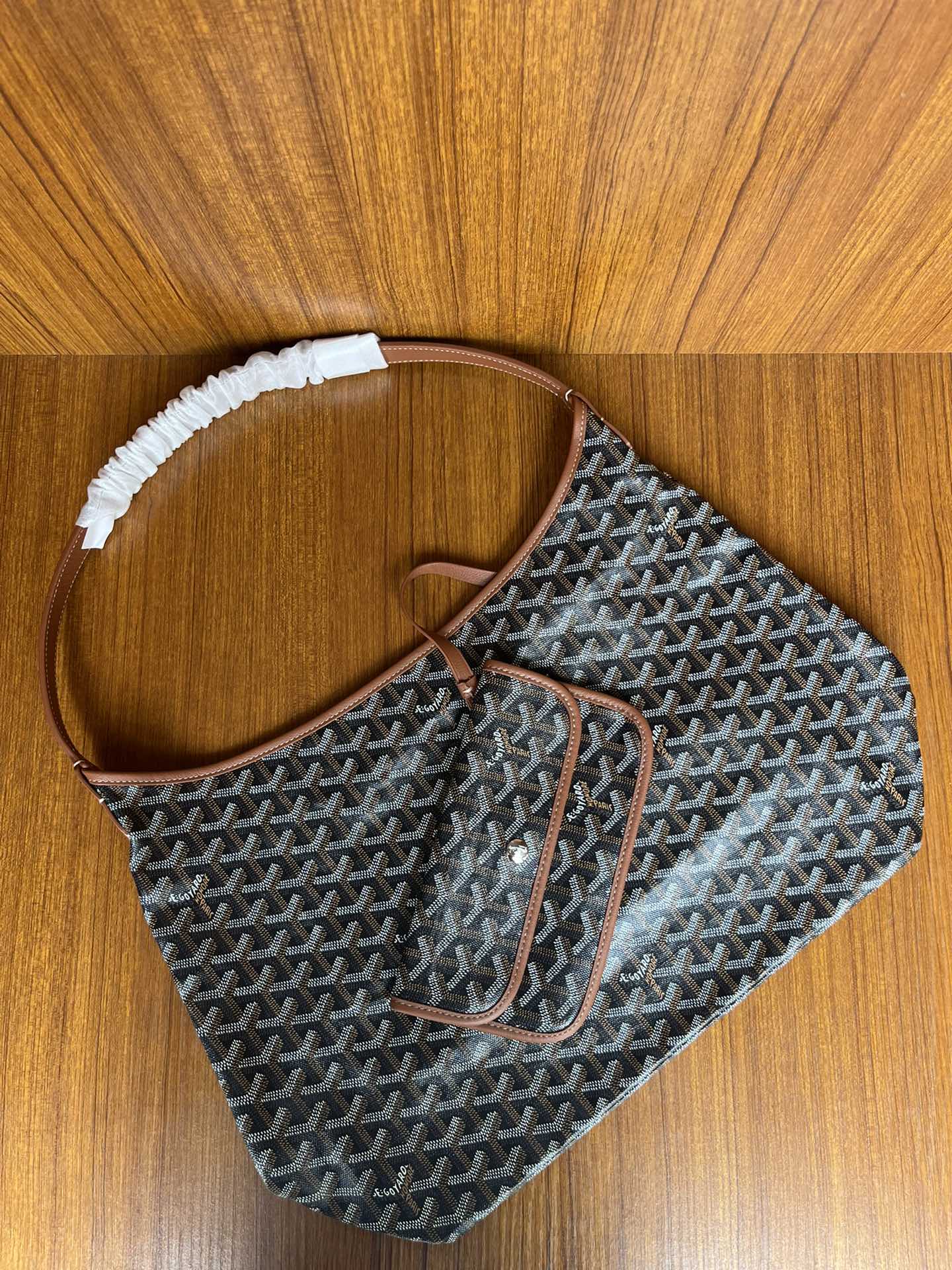 LuxluxHouse Best Quality Bags Goyard