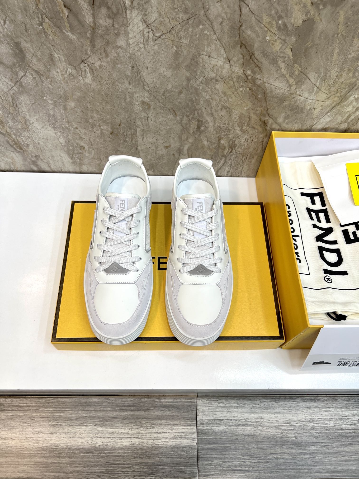 LuxluxHouse Best Quality Shoes Fendi