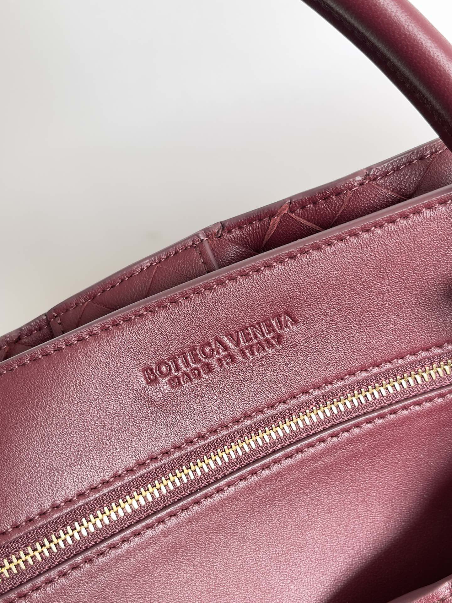 LuxluxHouse Best Quality Bags Women
