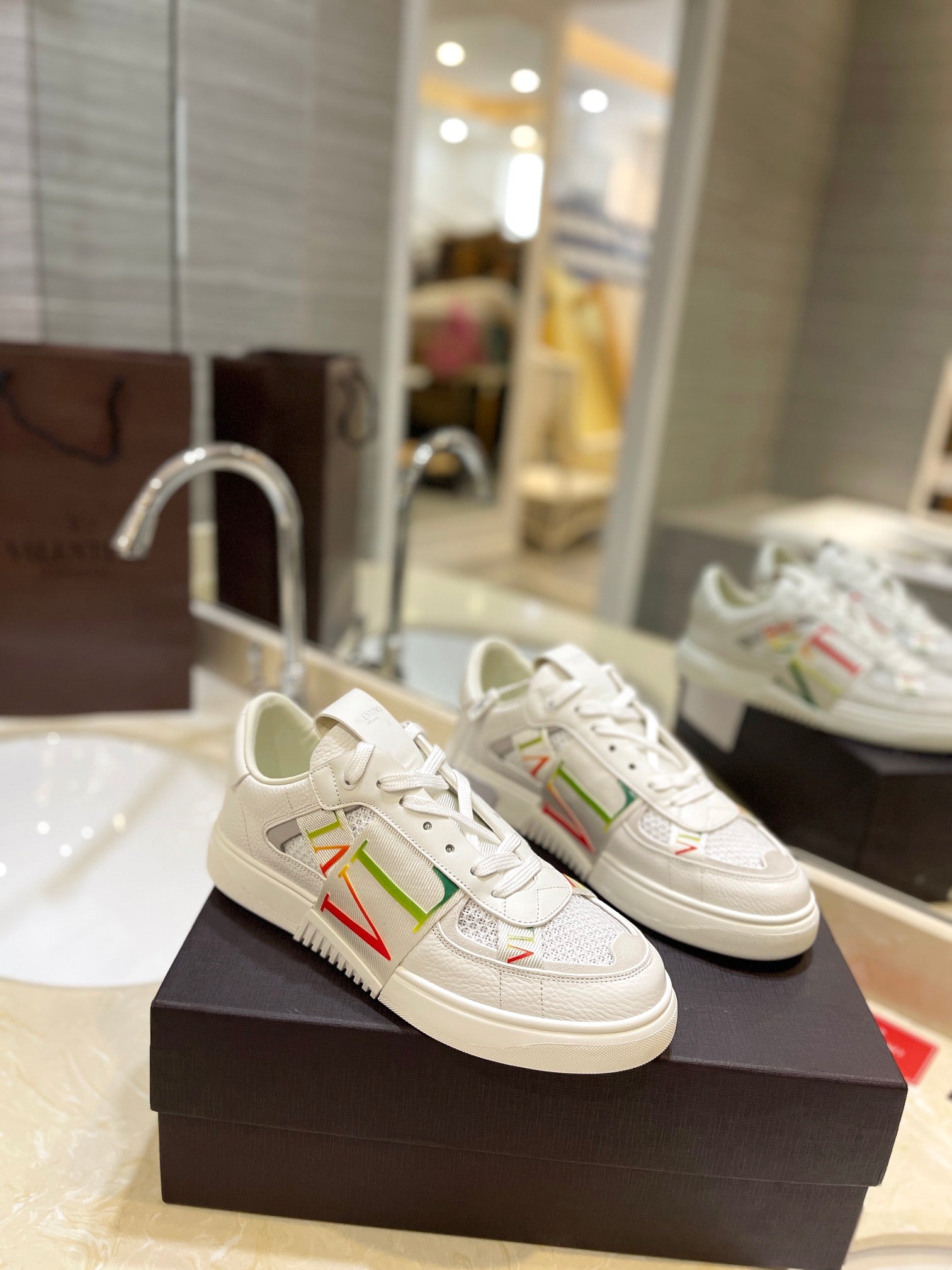 LuxluxHouse Best Quality Valentino Women Shoes