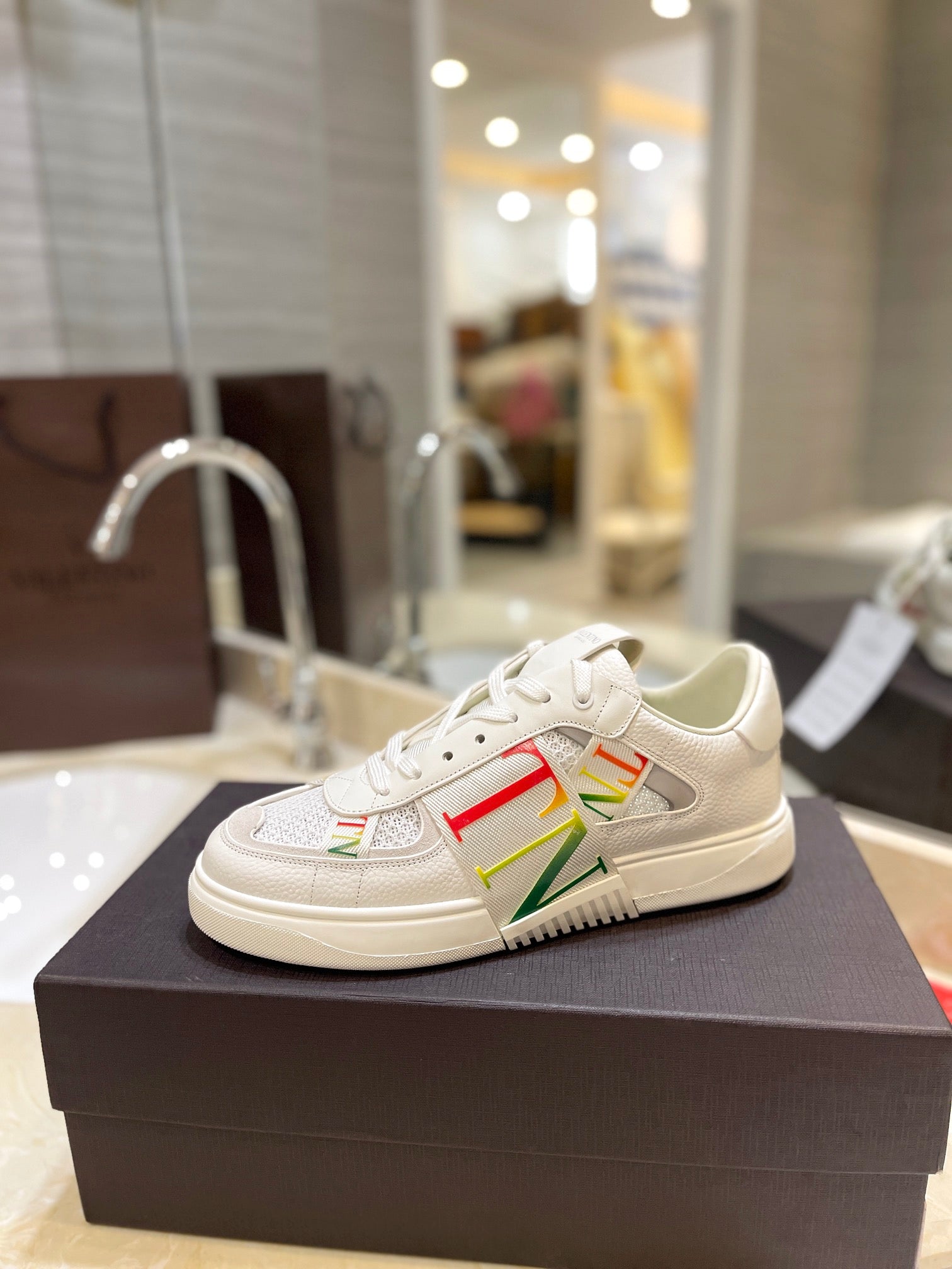 LuxluxHouse Best Quality Valentino Women Shoes