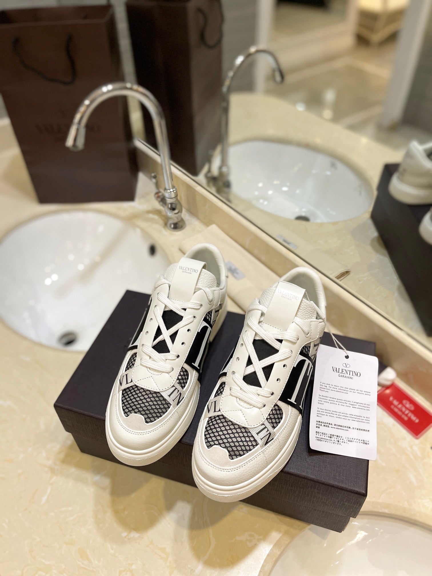 LuxluxHouse Best Quality Valentino Women Shoes