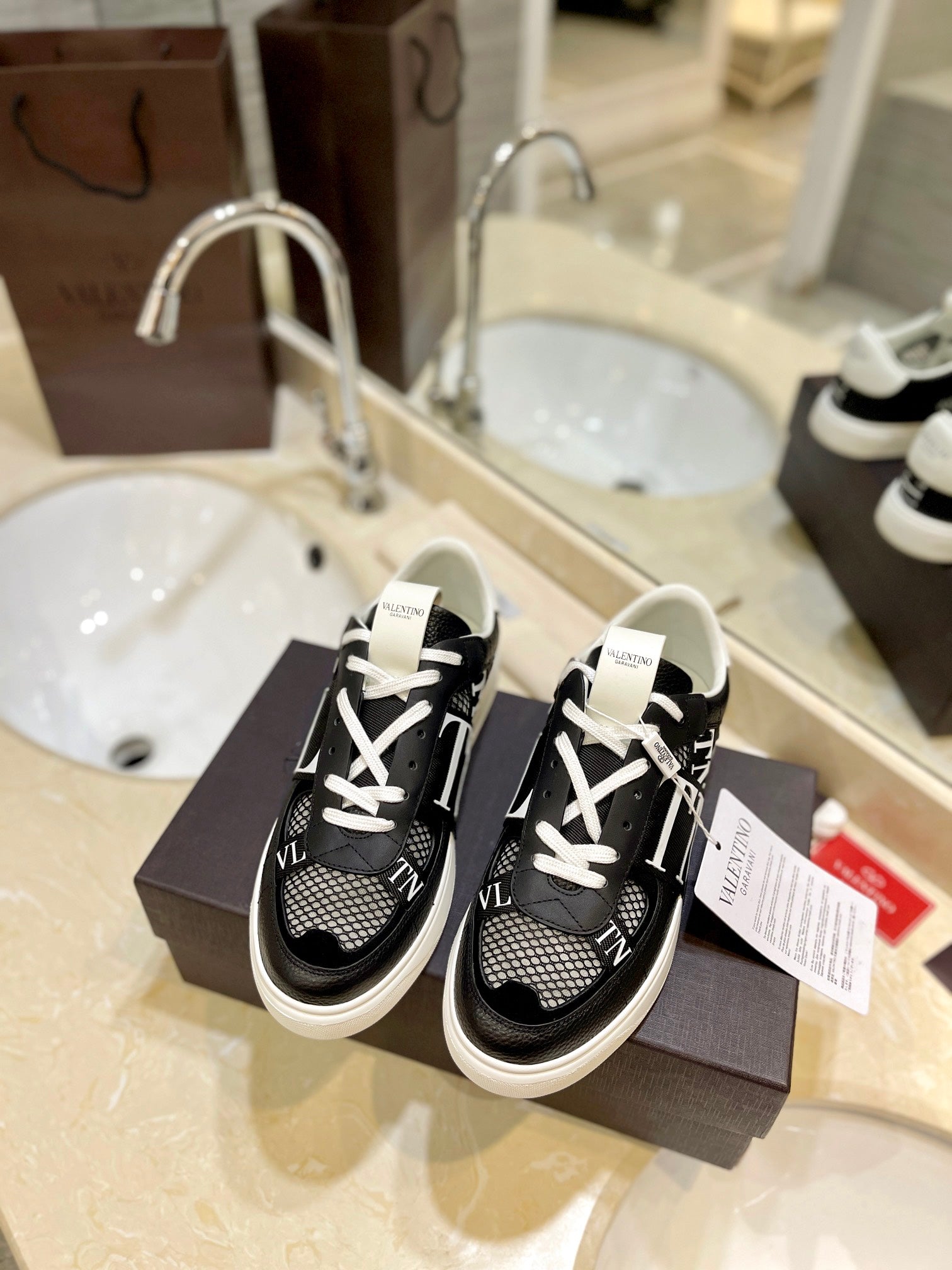 LuxluxHouse Best Quality Valentino Women Shoes