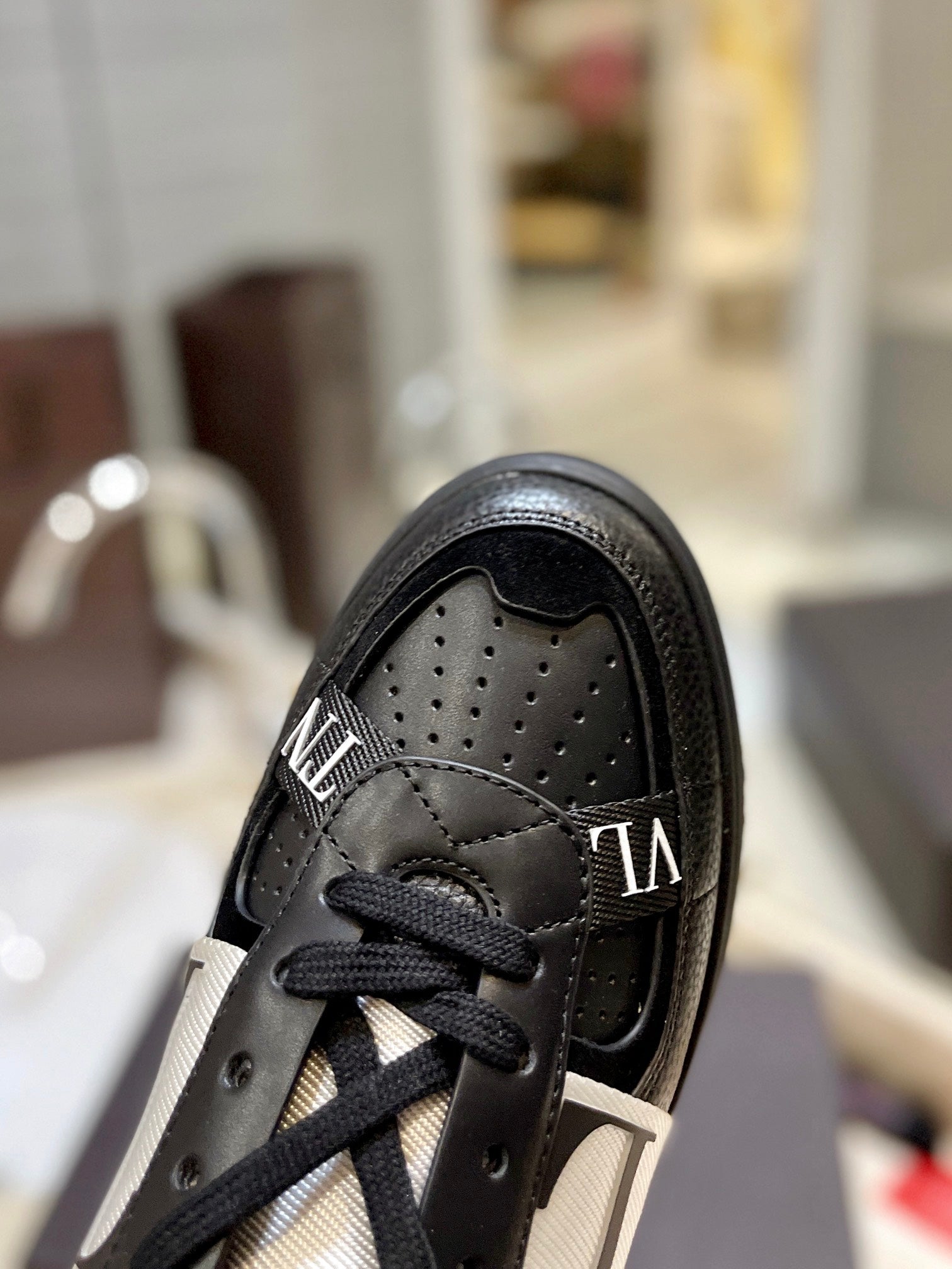 LuxluxHouse Best Quality Valentino Women Shoes