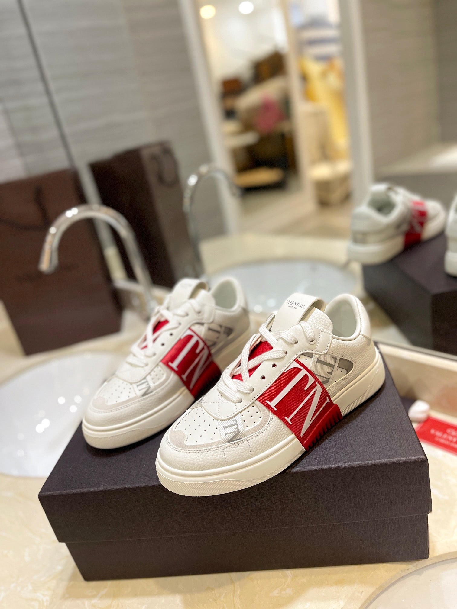 LuxluxHouse Best Quality Valentino Women Shoes