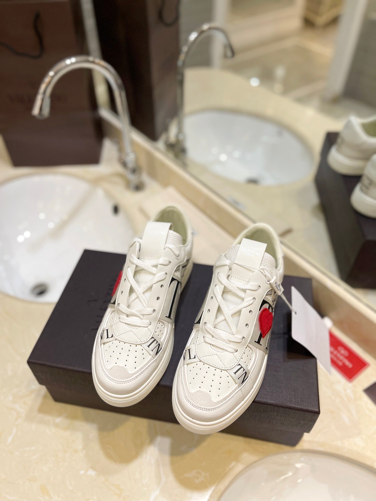 LuxluxHouse Best Quality Valentino Women Shoes