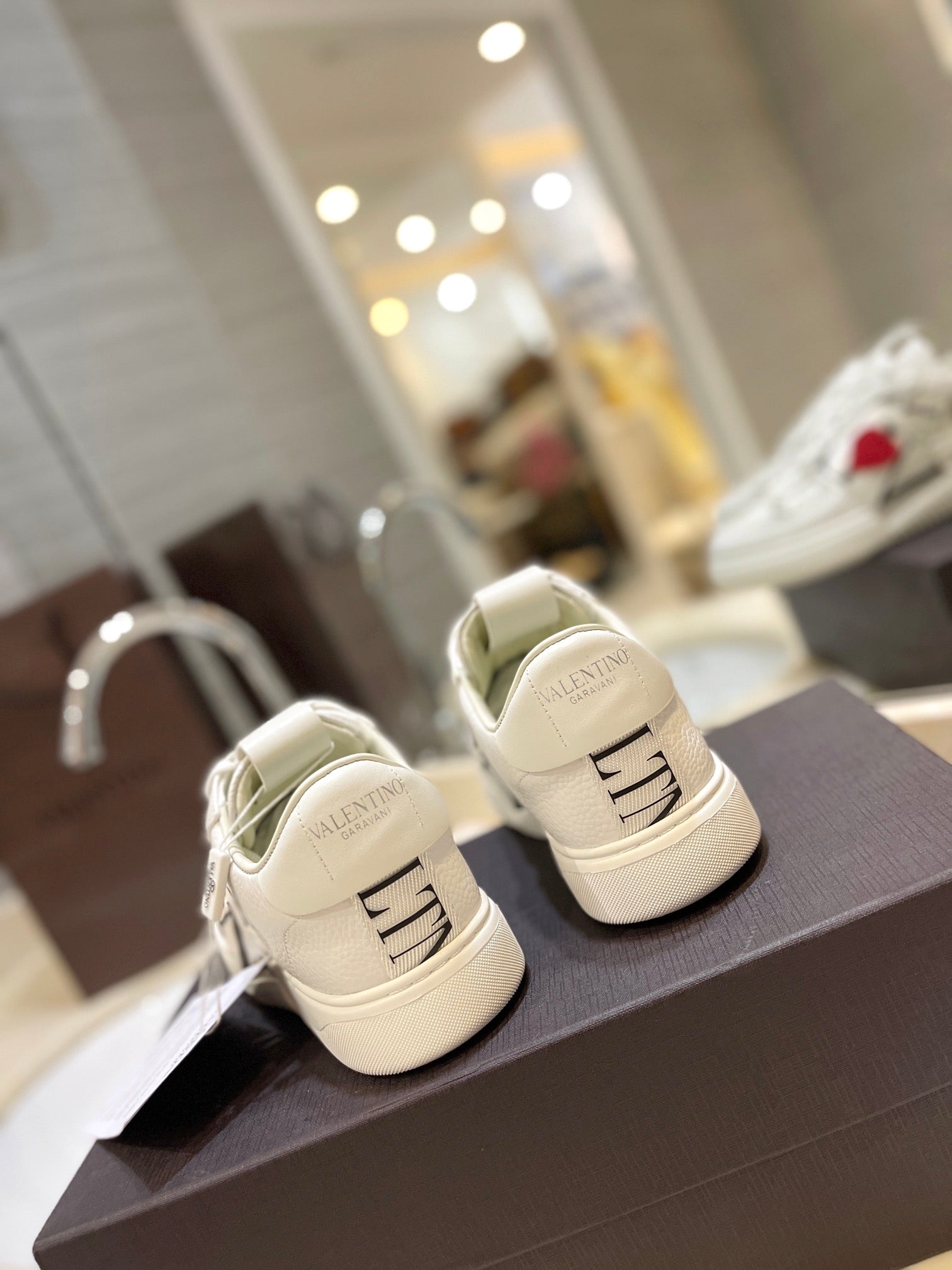 LuxluxHouse Best Quality Valentino Women Shoes