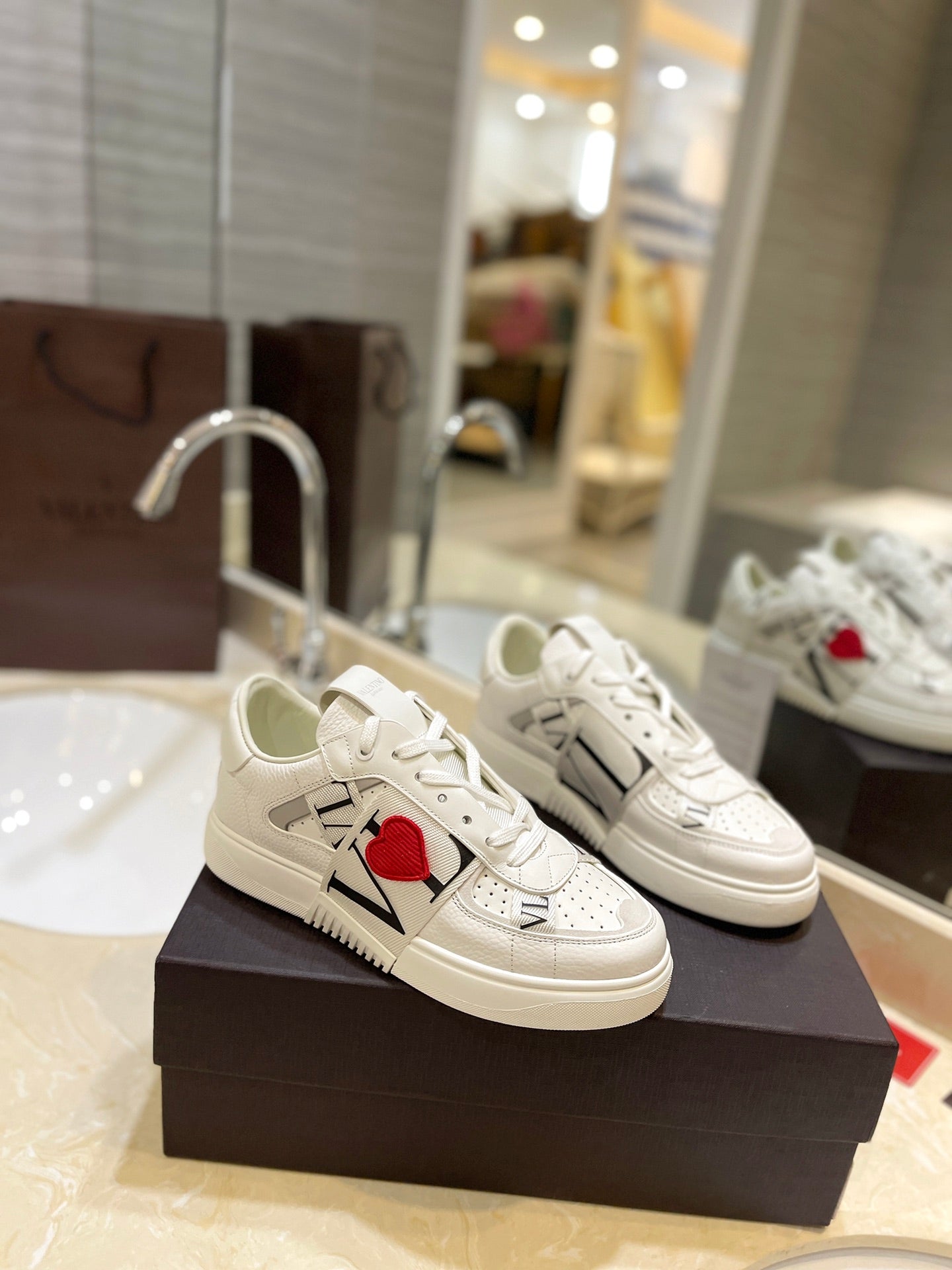 LuxluxHouse Best Quality Valentino Women Shoes