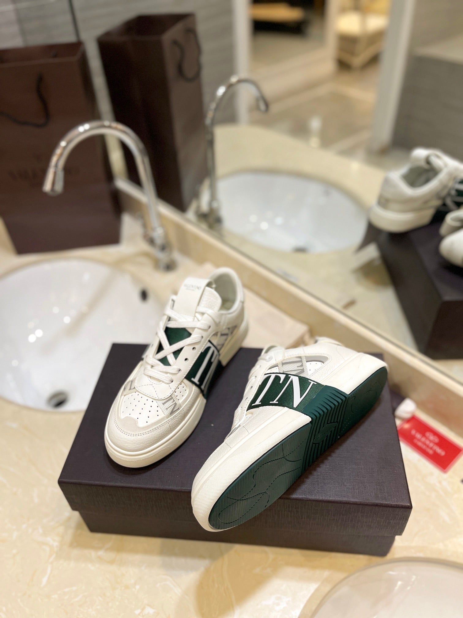 LuxluxHouse Best Quality Valentino Women Shoes