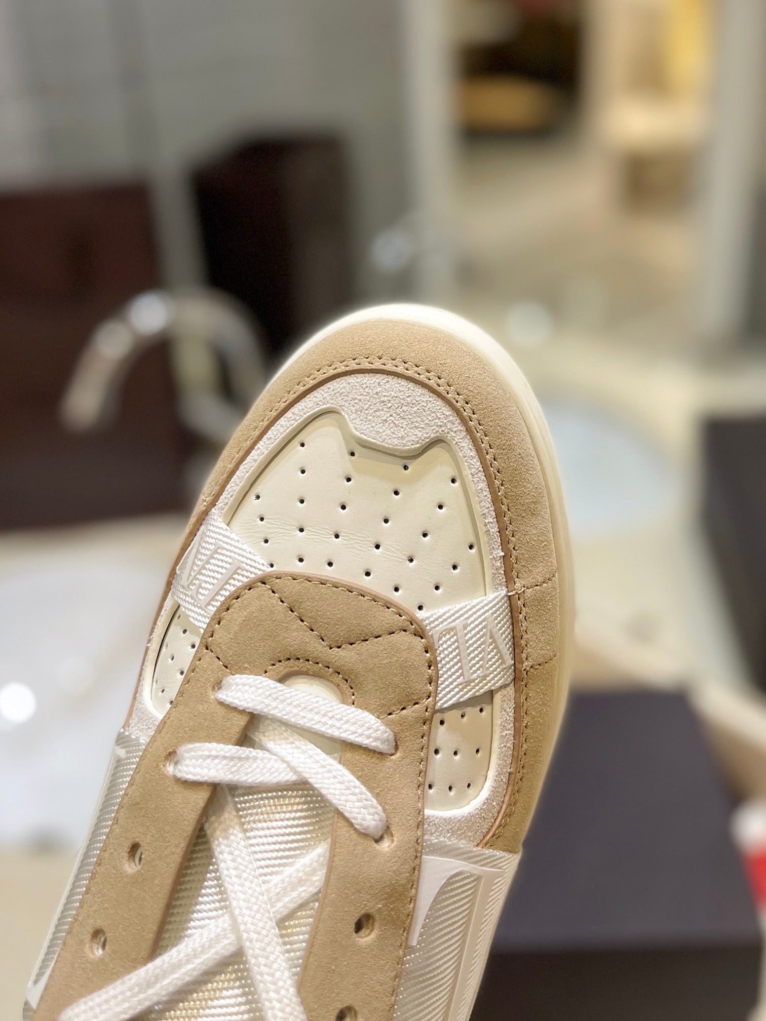LuxluxHouse Best Quality Valentino Women Shoes