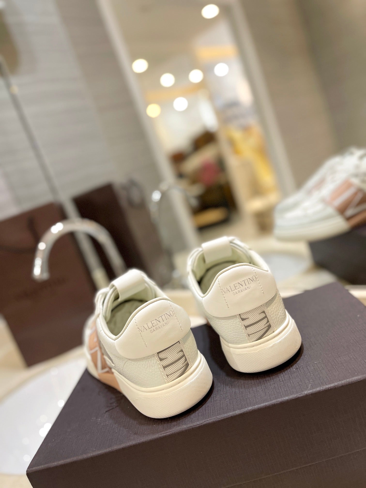 LuxluxHouse Best Quality Valentino Women Shoes