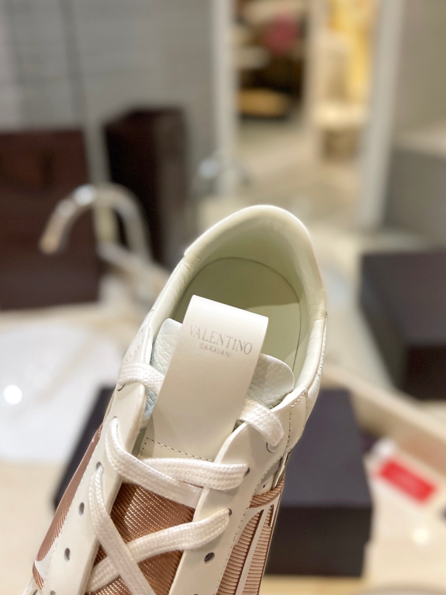 LuxluxHouse Best Quality Valentino Women Shoes