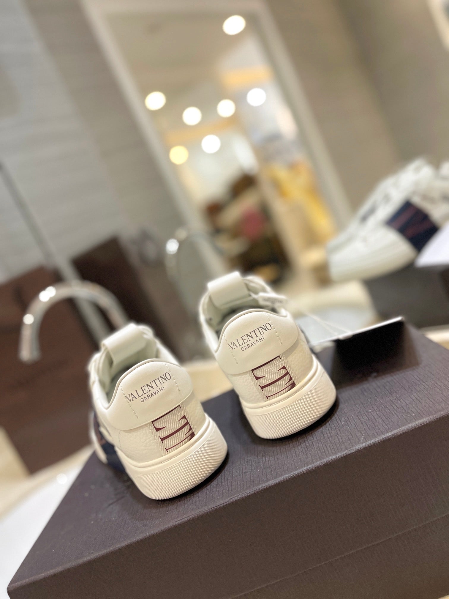 LuxluxHouse Best Quality Valentino Women Shoes