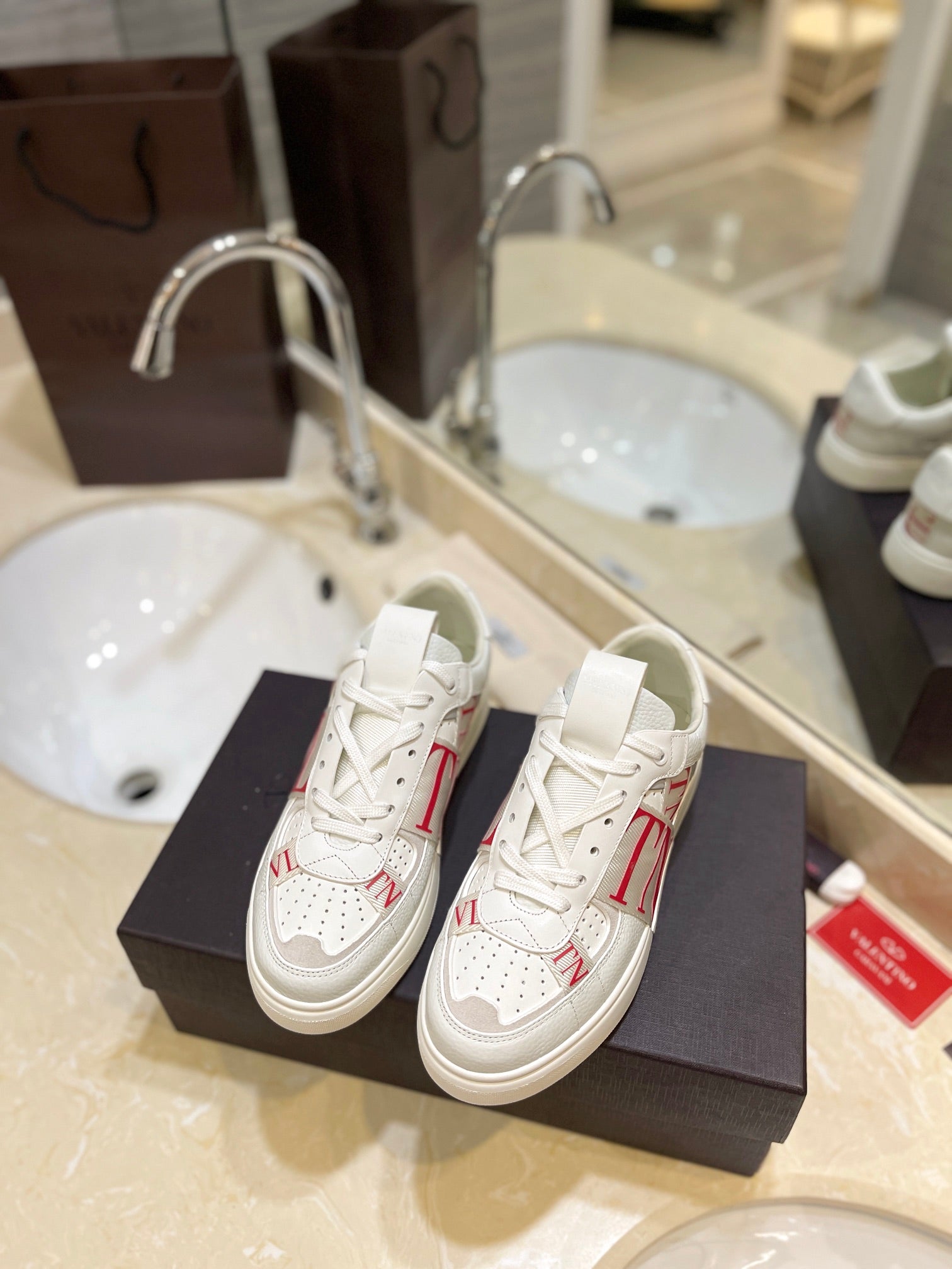 LuxluxHouse Best Quality Valentino Women Shoes