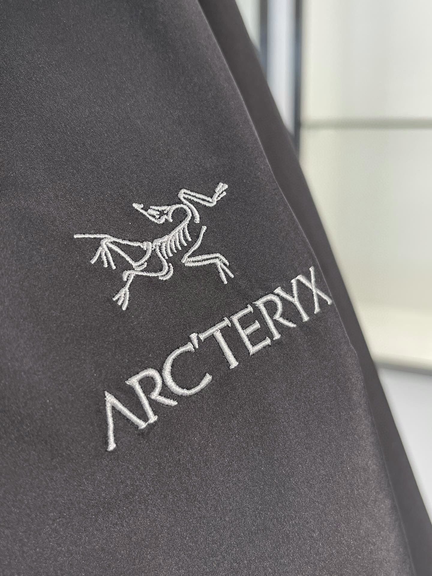 LuxluxHouse Best Quality Clothes Coats & Jackets Arcteryx