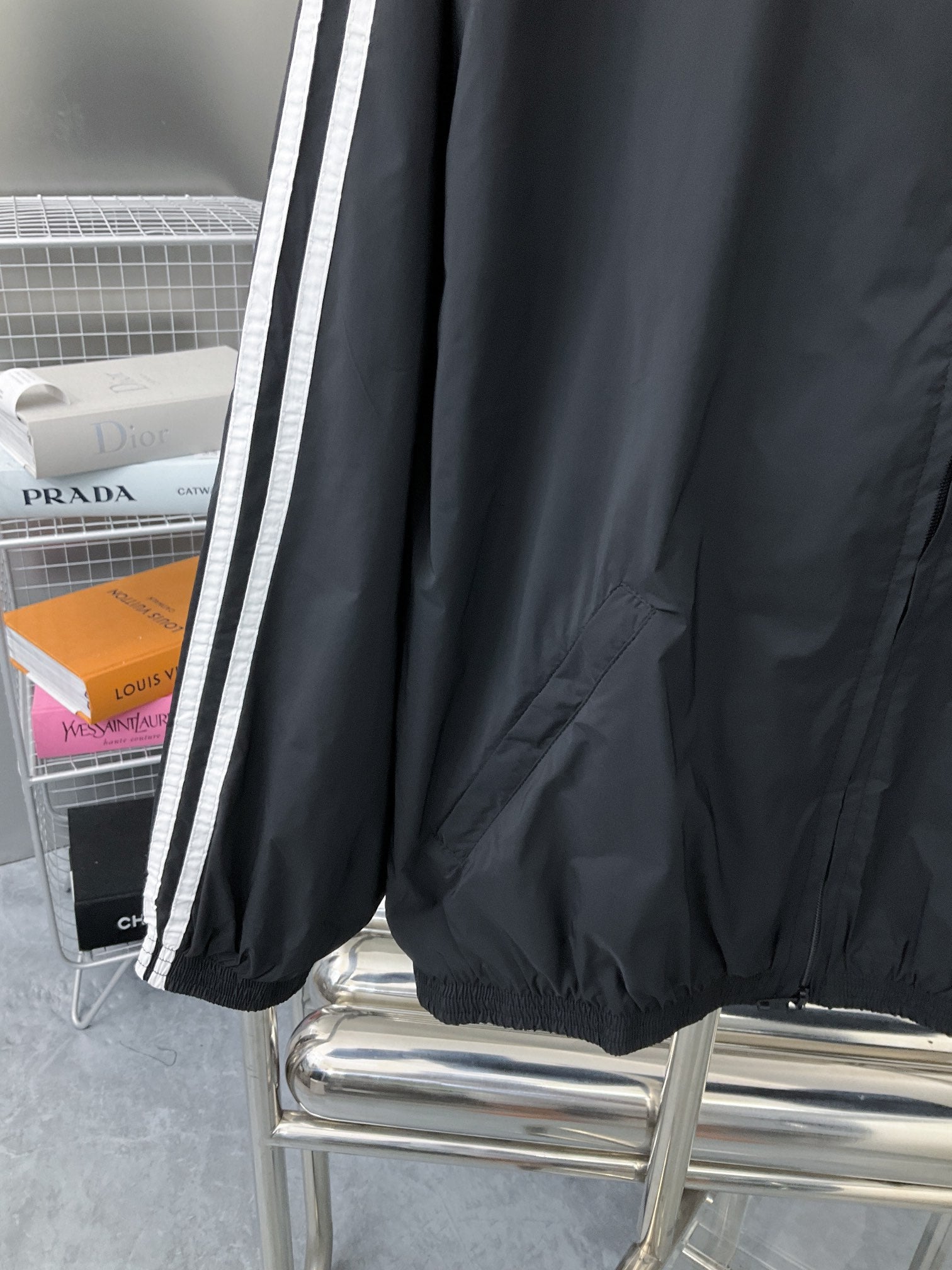 LuxluxHouse Best Quality Clothes Balenciaga Coats & Jackets