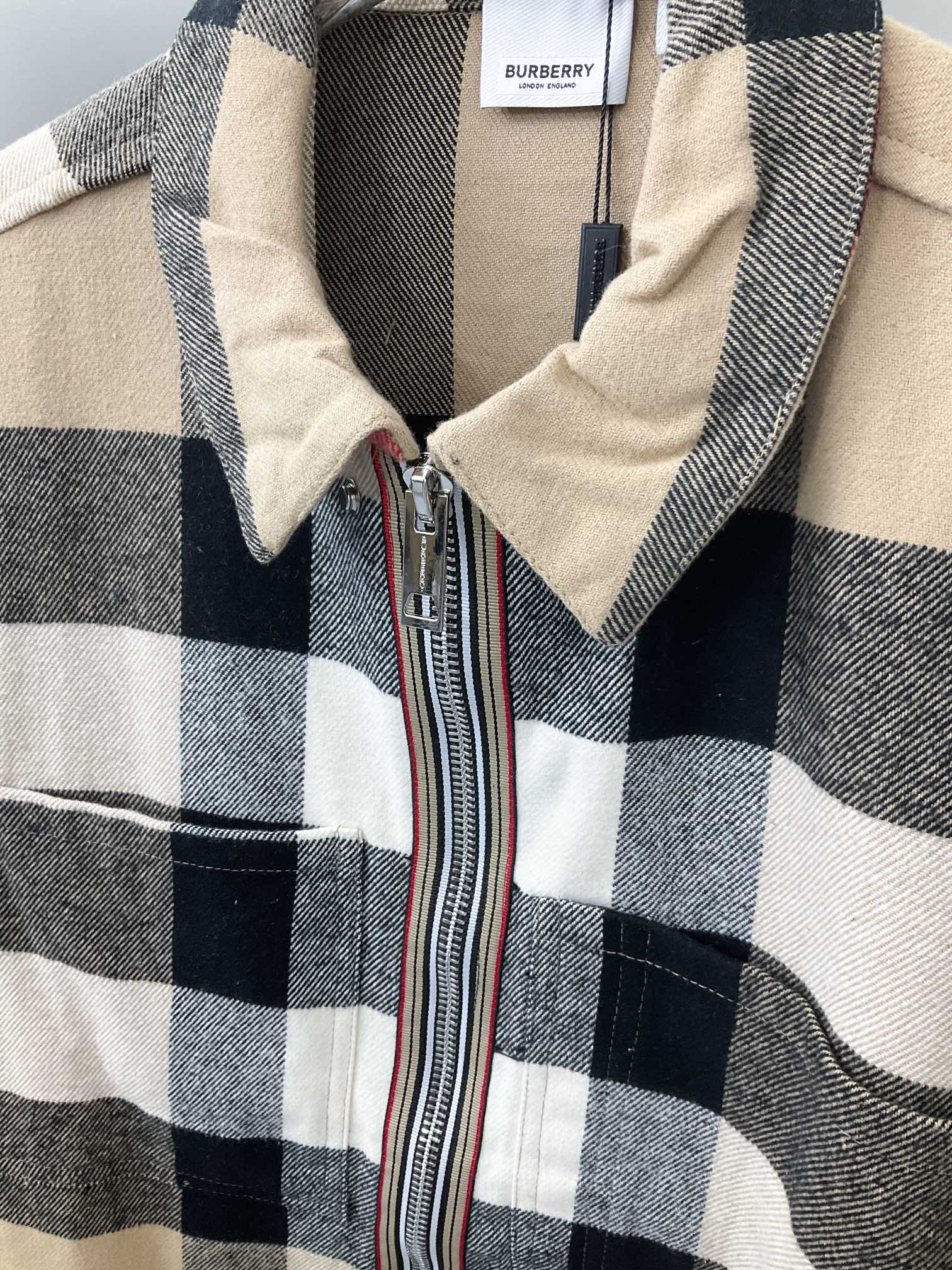 LuxluxHouse Best Quality Clothes Burberry Coats & Jackets