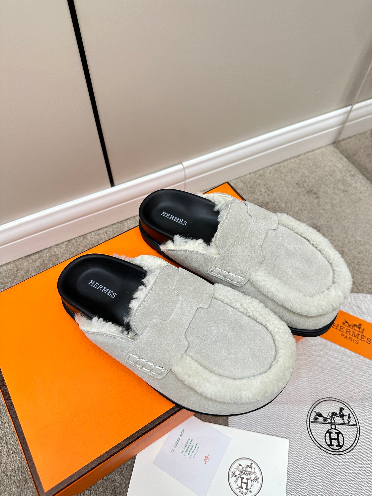 LuxluxHouse Best Quality Sandals Hermes
