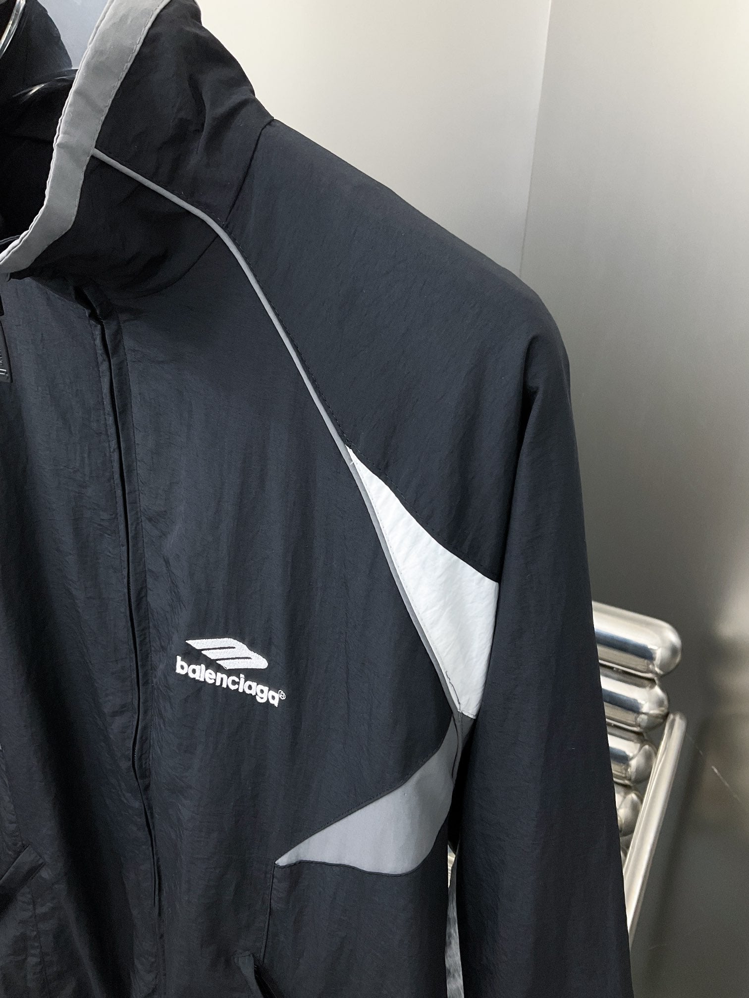 LuxluxHouse Best Quality Clothes Balenciaga Coats & Jackets