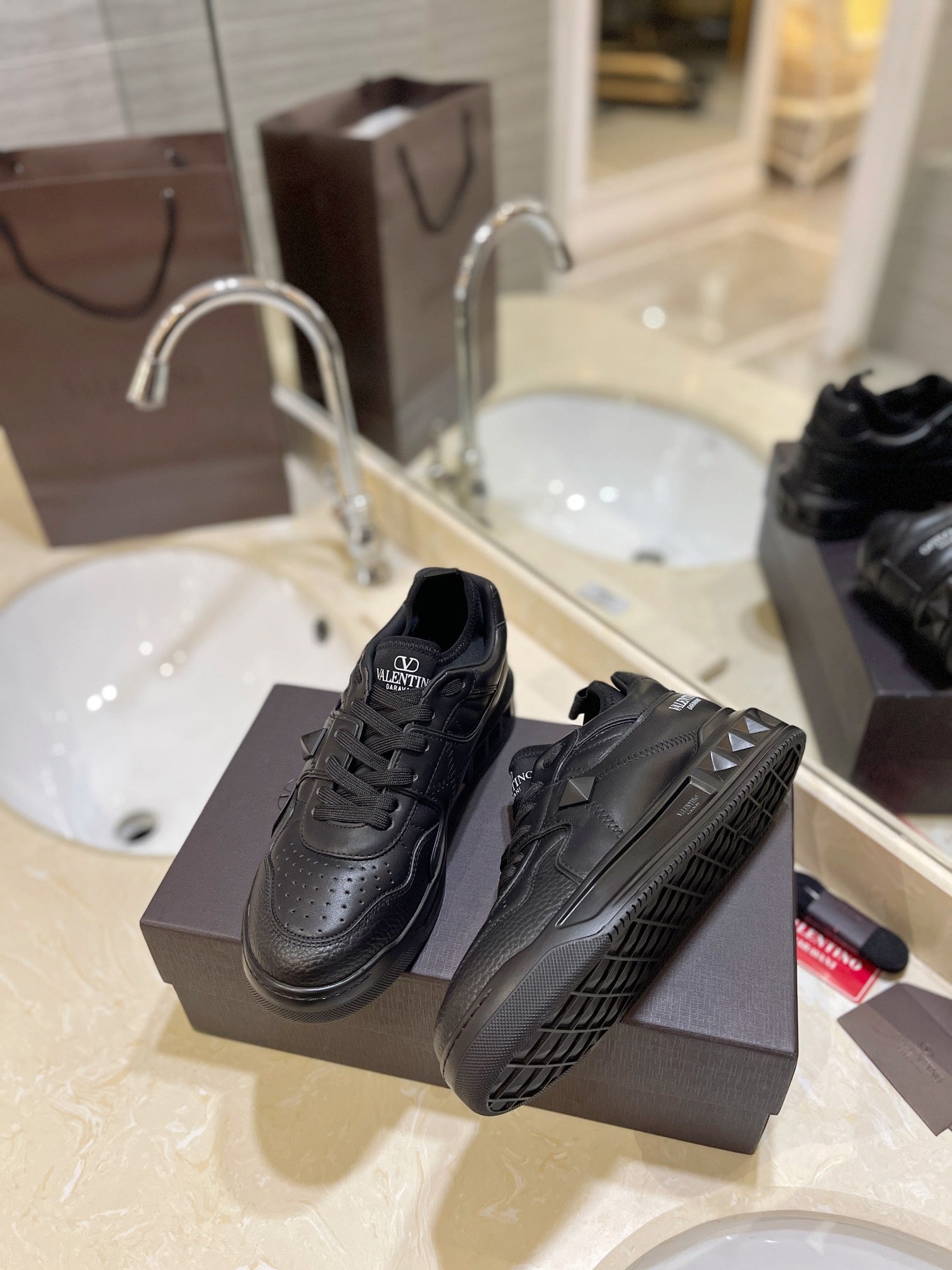 LuxluxHouse Best Quality Valentino Women Shoes