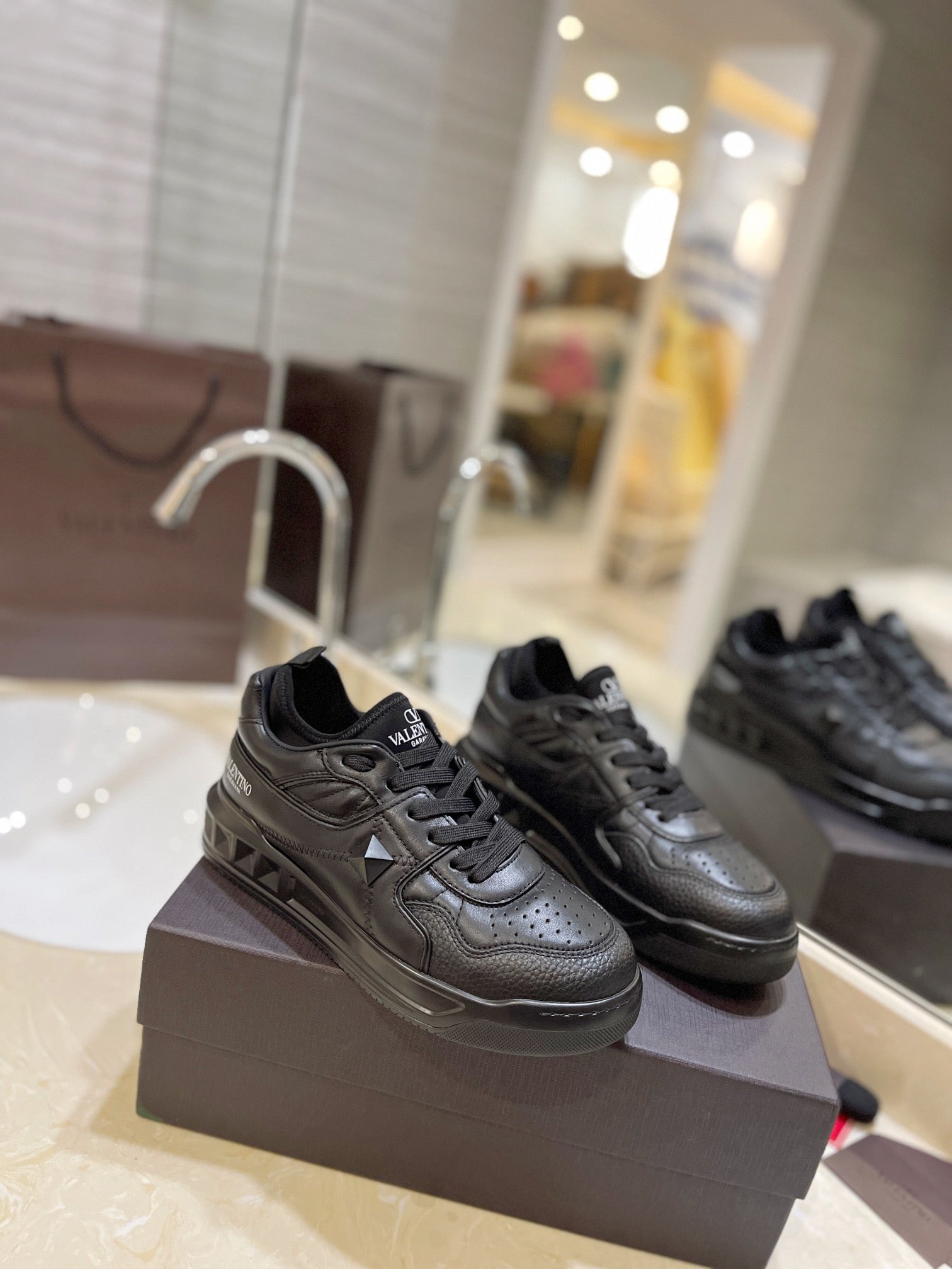LuxluxHouse Best Quality Valentino Women Shoes