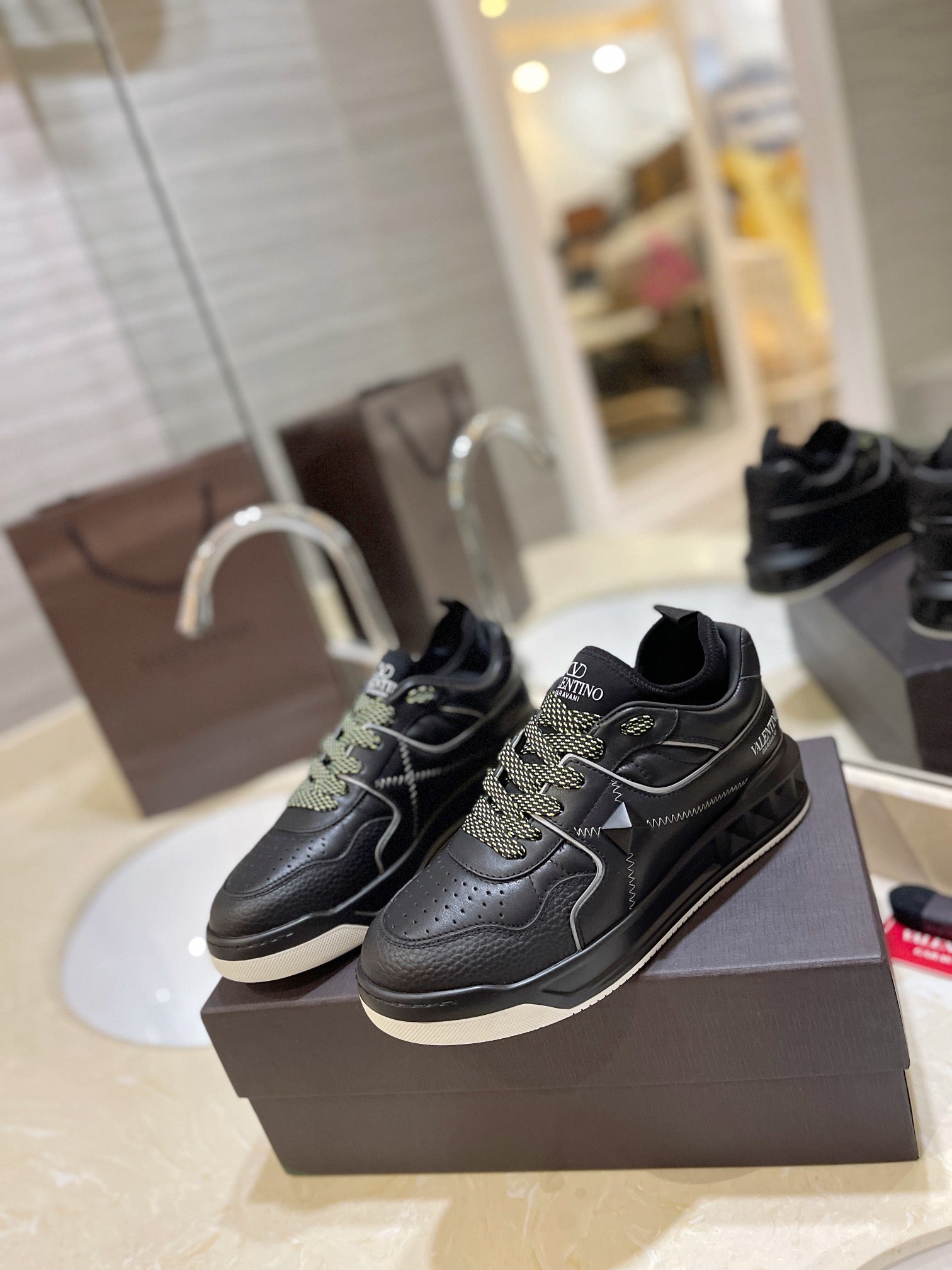 LuxluxHouse Best Quality Valentino Women Shoes