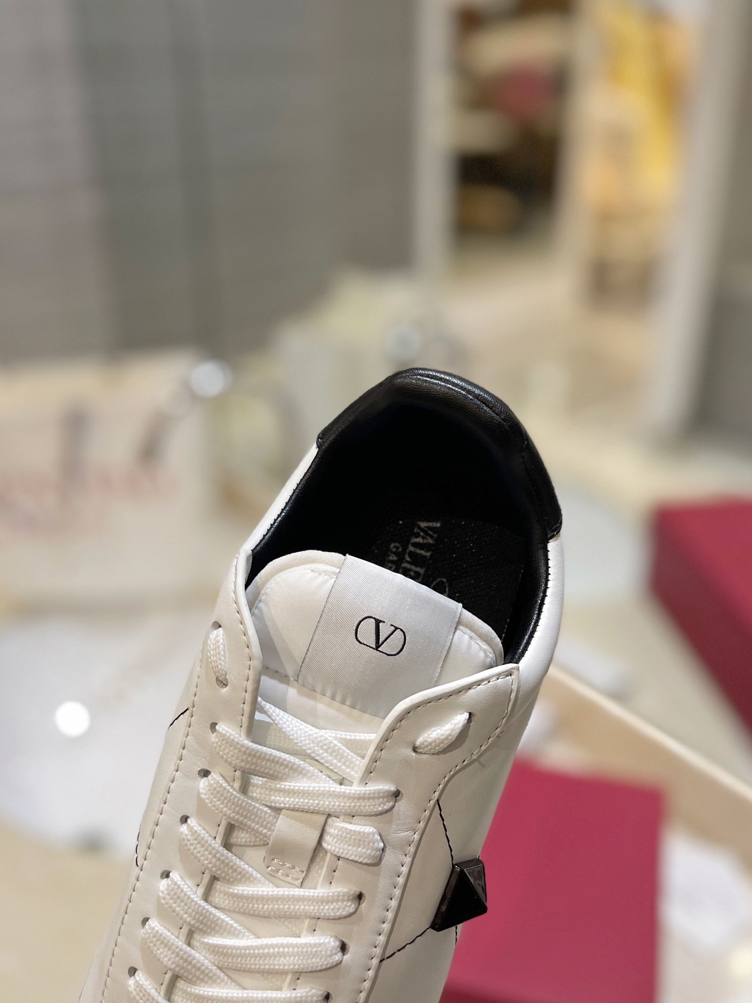 LuxluxHouse Best Quality Valentino Women Shoes
