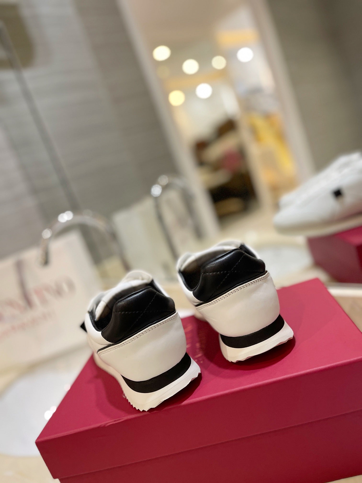 LuxluxHouse Best Quality Valentino Women Shoes