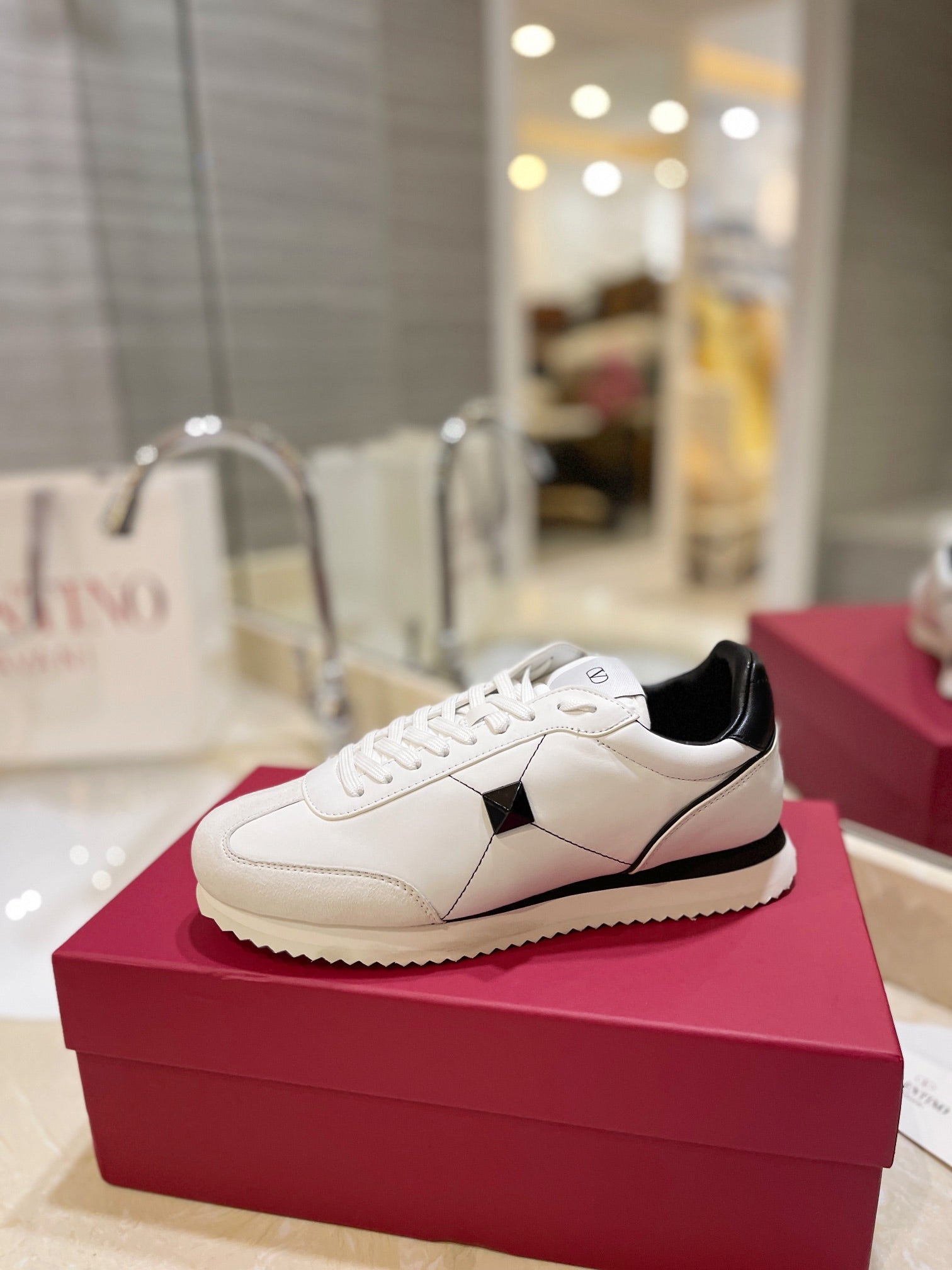 LuxluxHouse Best Quality Valentino Women Shoes