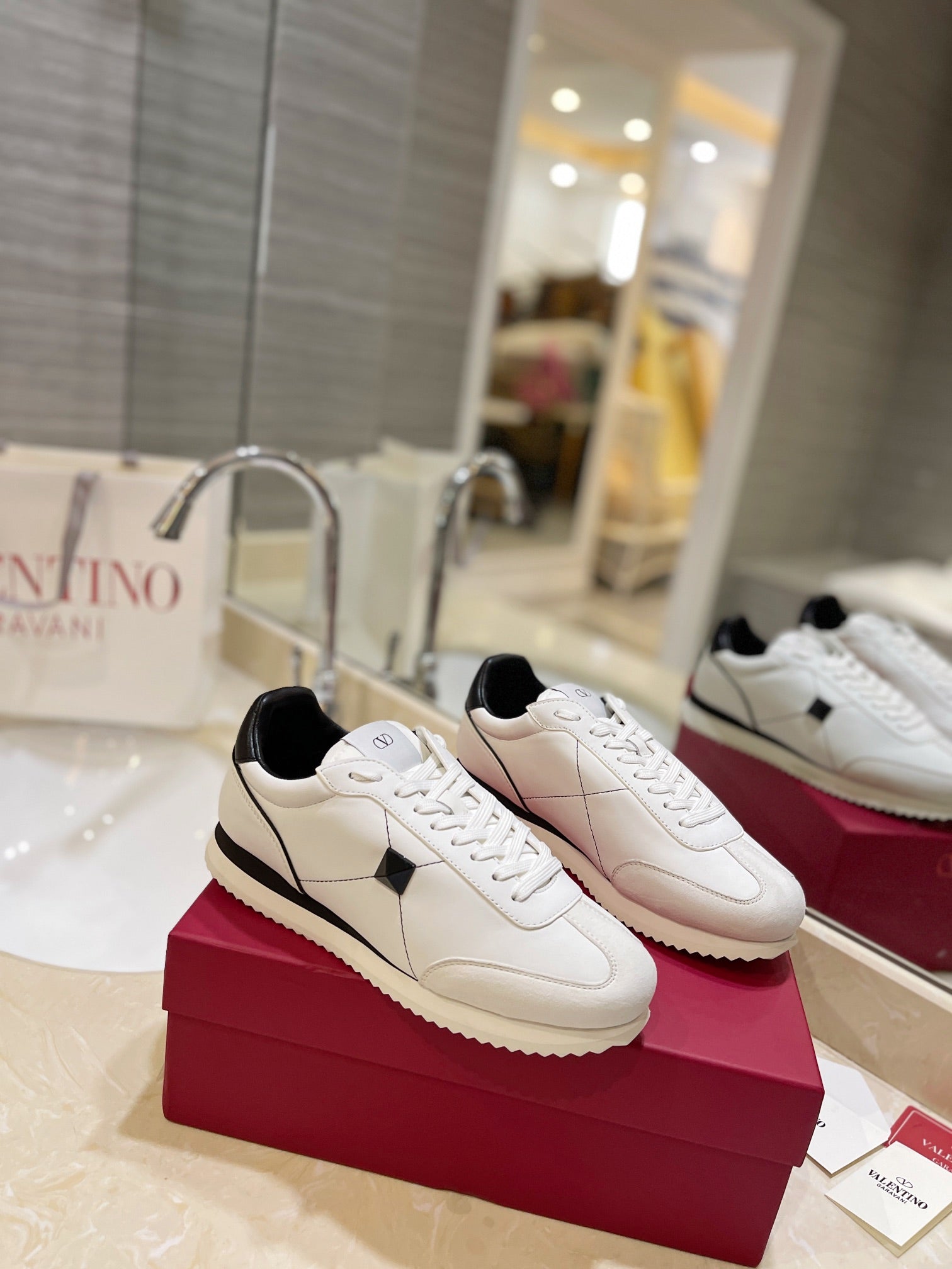 LuxluxHouse Best Quality Valentino Women Shoes