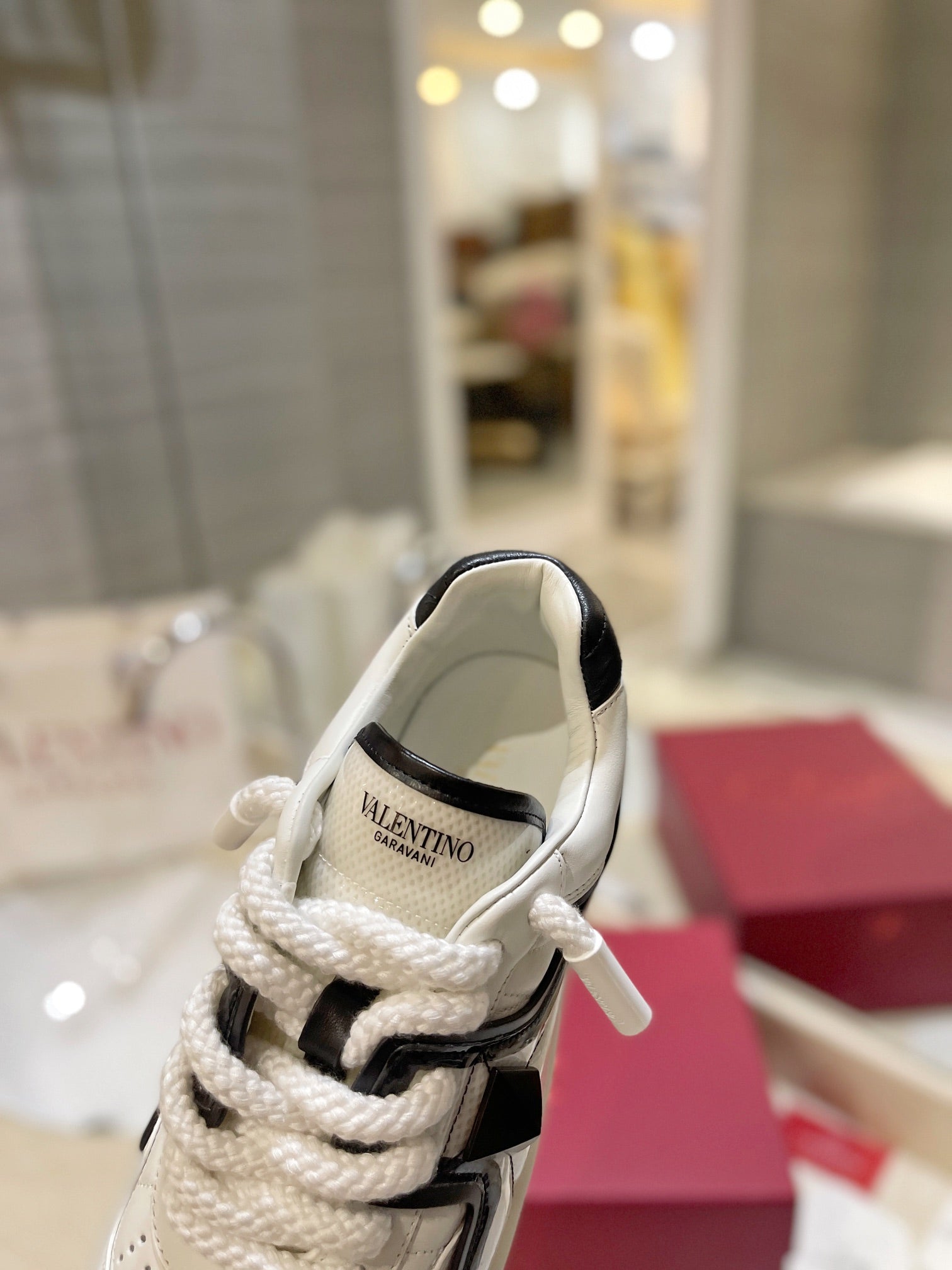 LuxluxHouse Best Quality Valentino Women Shoes