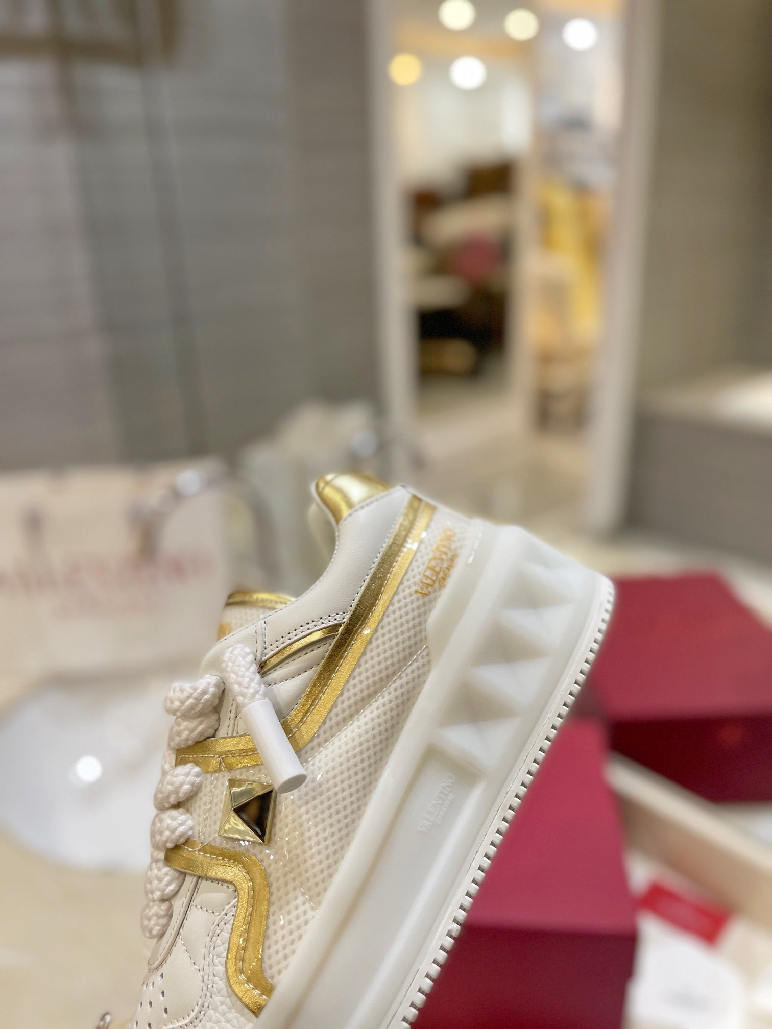 LuxluxHouse Best Quality Valentino Women Shoes