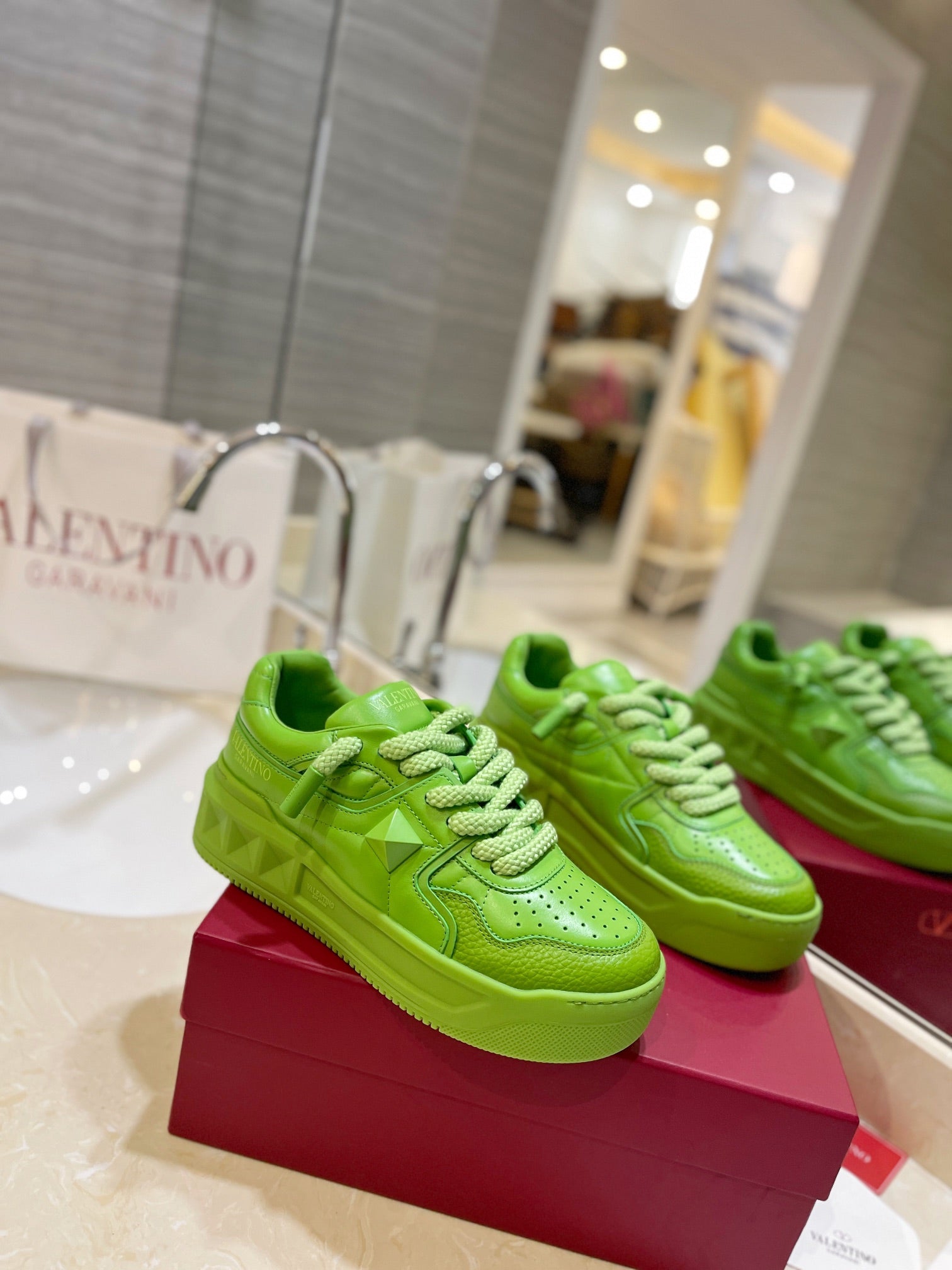 LuxluxHouse Best Quality Valentino Women Shoes