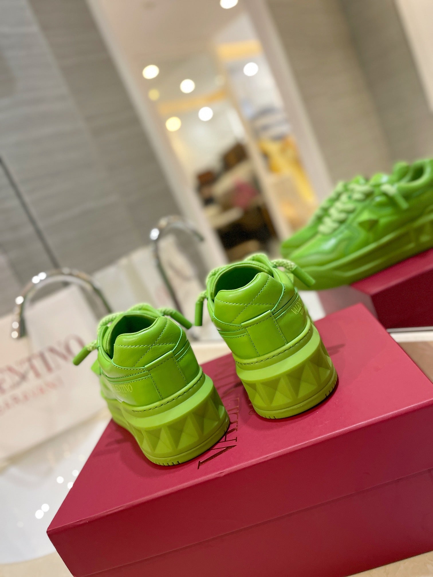 LuxluxHouse Best Quality Valentino Women Shoes