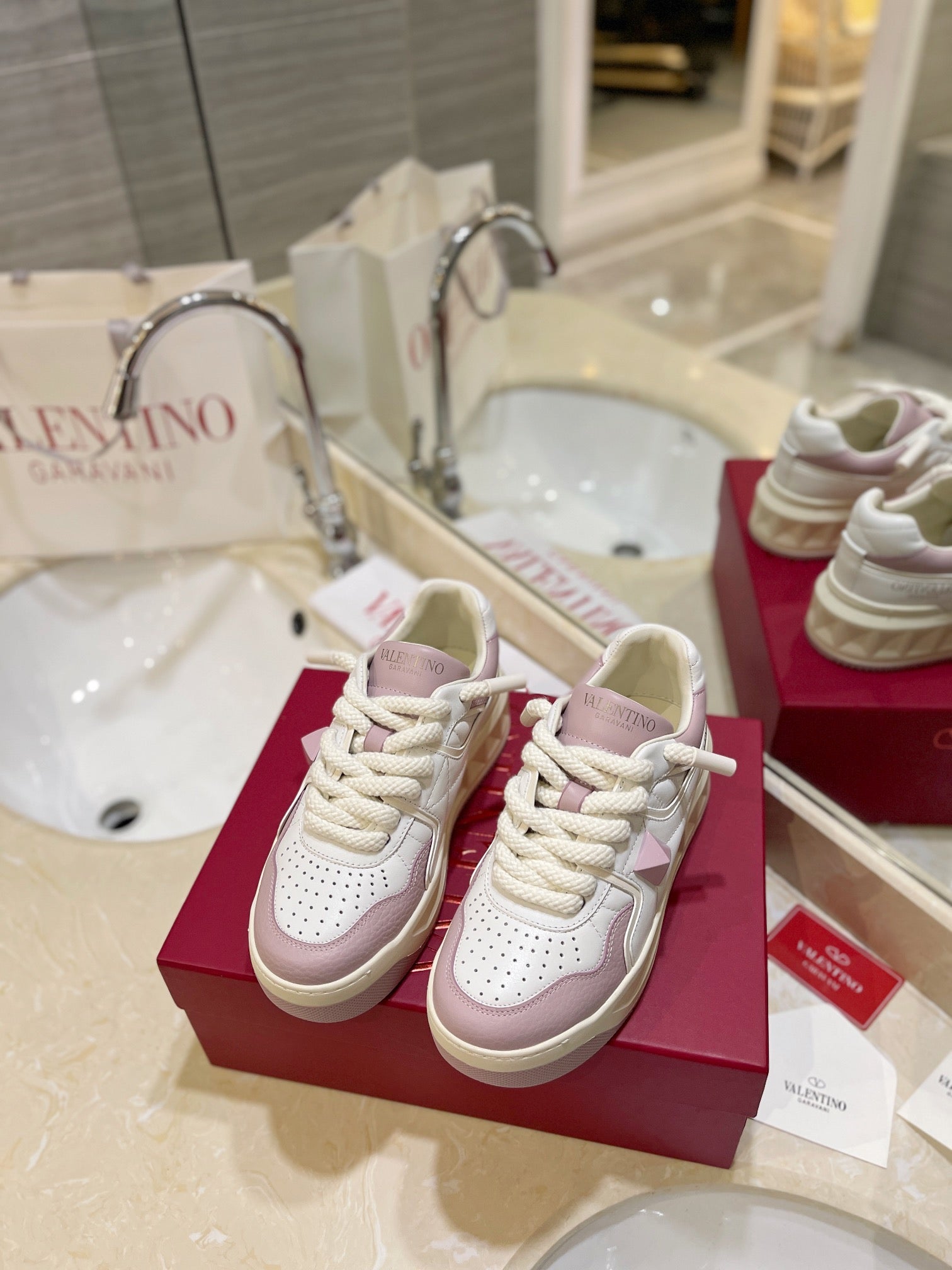LuxluxHouse Best Quality Valentino Women Shoes